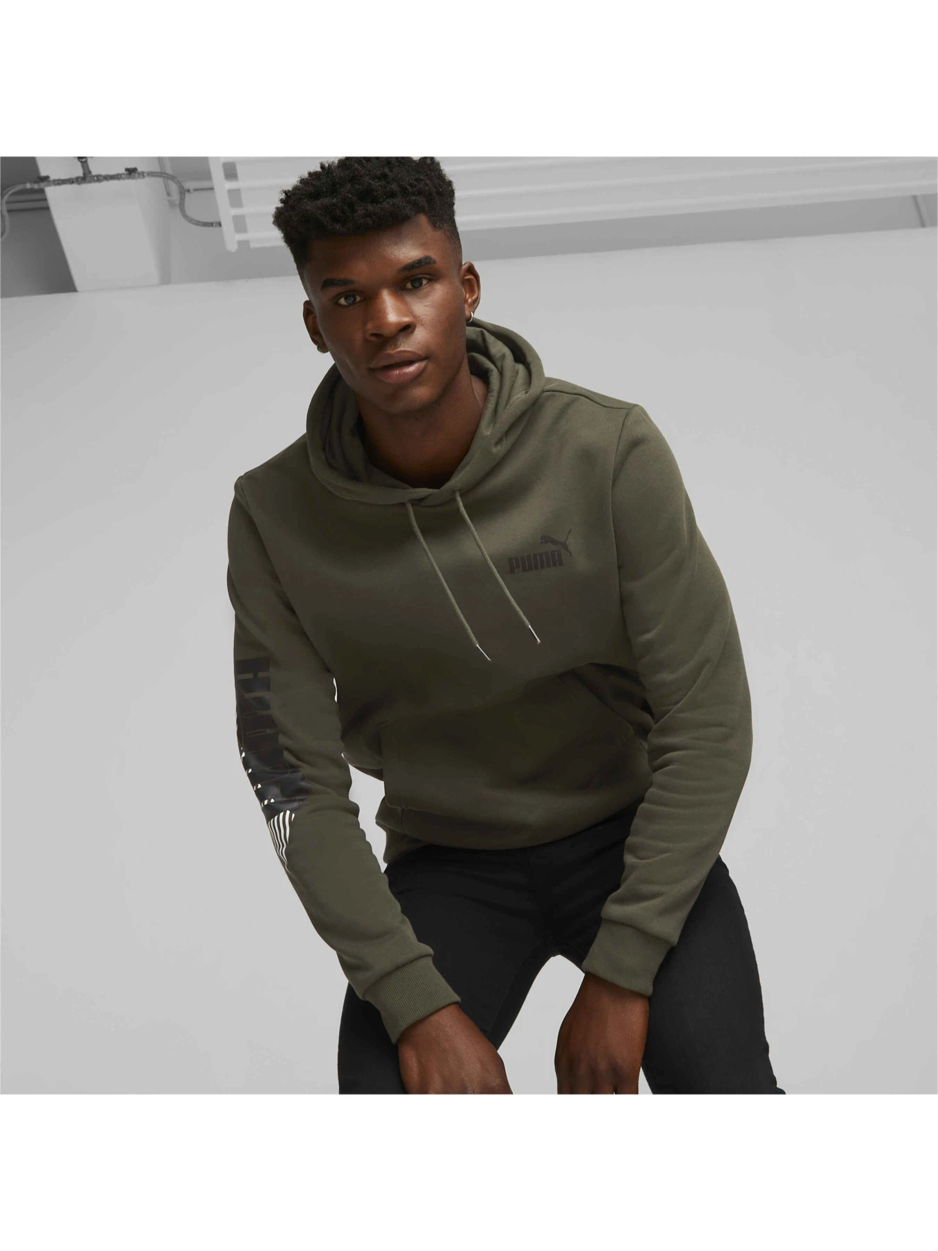 Худи и свитшоты PUMA Power Logo Hoodie модель 849793 Худи и свитшоты PUMA Power Logo Hoodie модель 849793 Фото