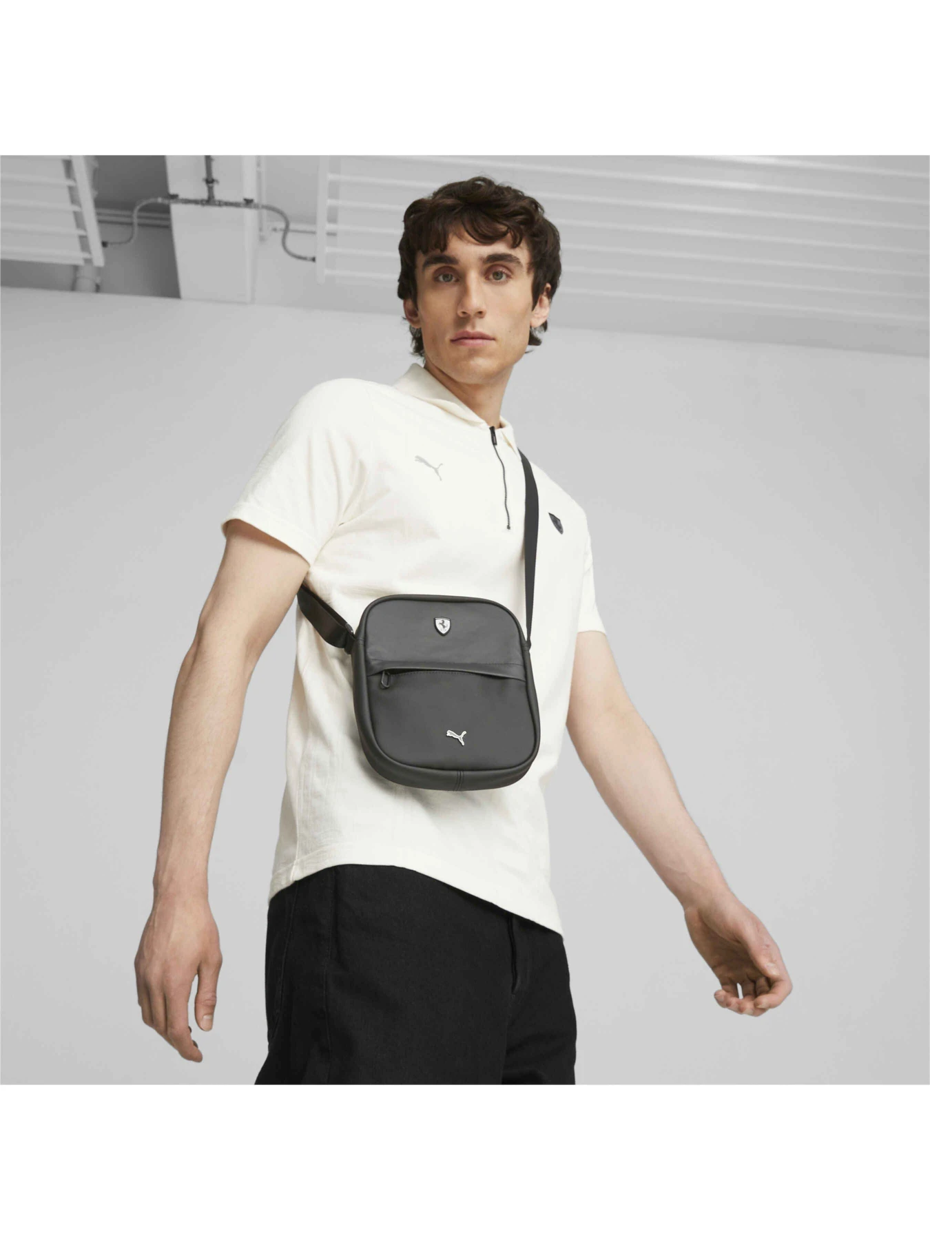 Сумки PUMA Ferrari Sptwr Style Portable модель 079827 Фото