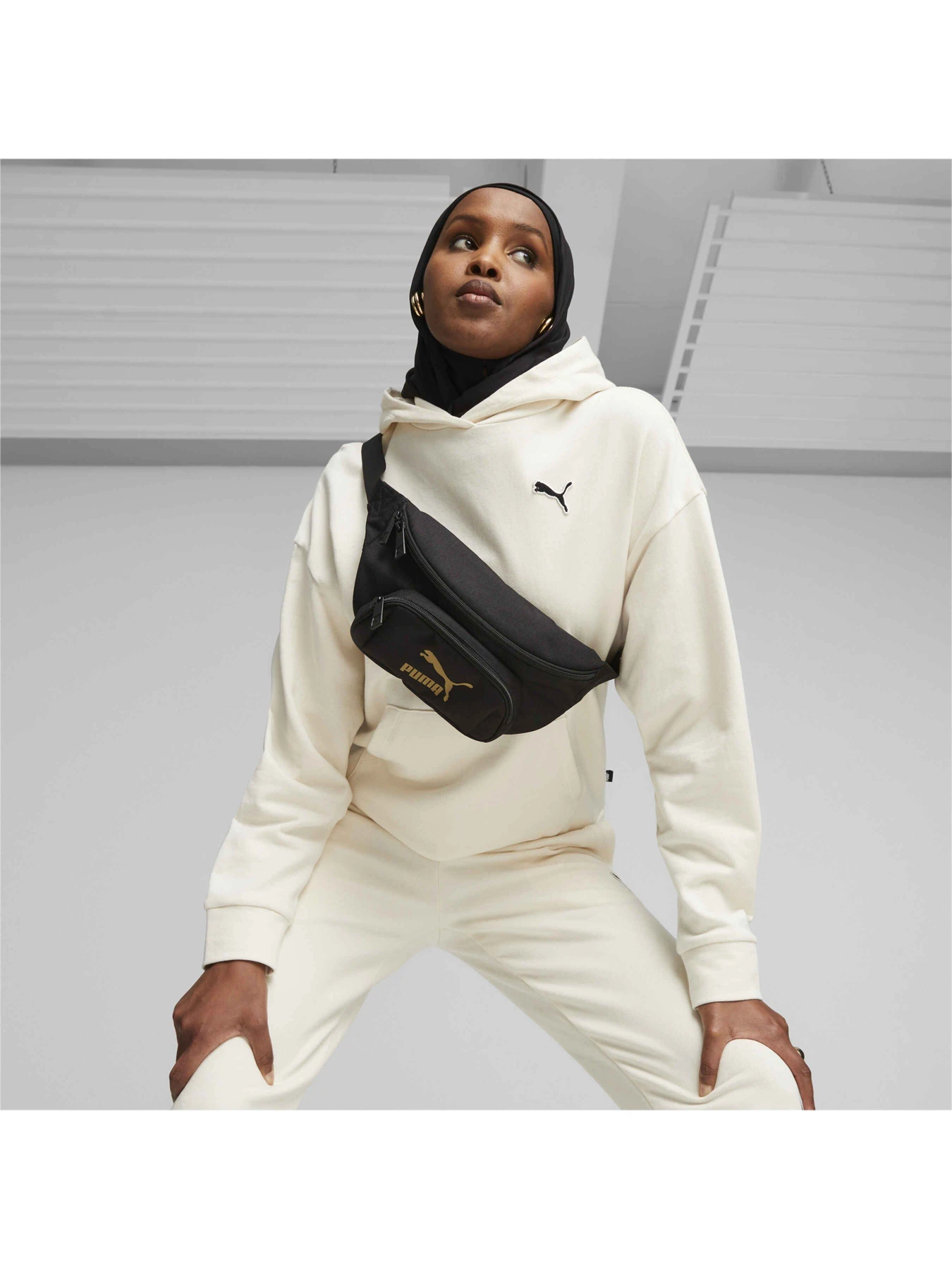 Сумки PUMA Classics Archive Waist Bag модель 079986 Фото