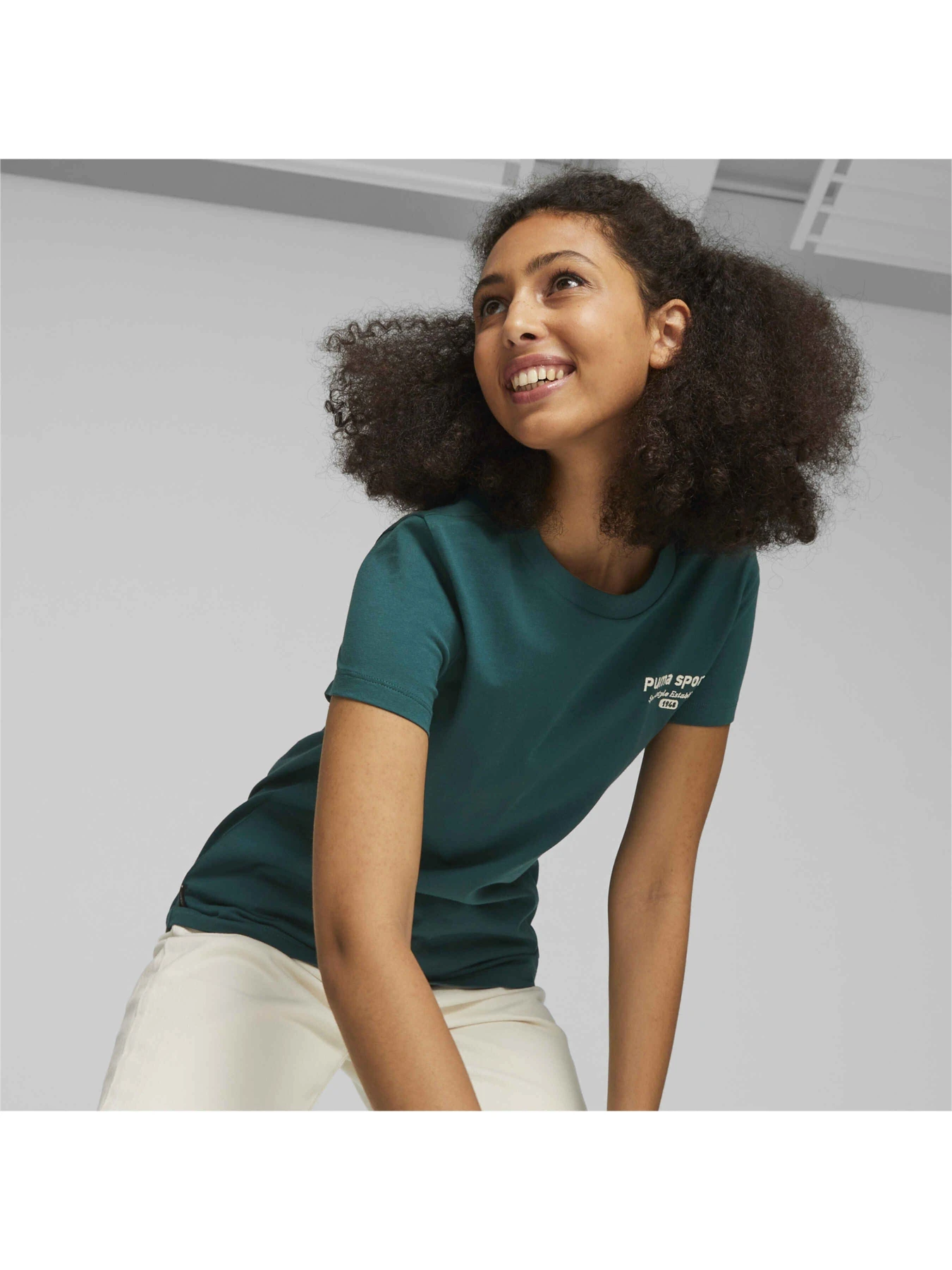 Футболки и поло PUMA Team Graphic Tee модель 621437 Футболки и поло PUMA Team Graphic Tee модель 621437 Фото
