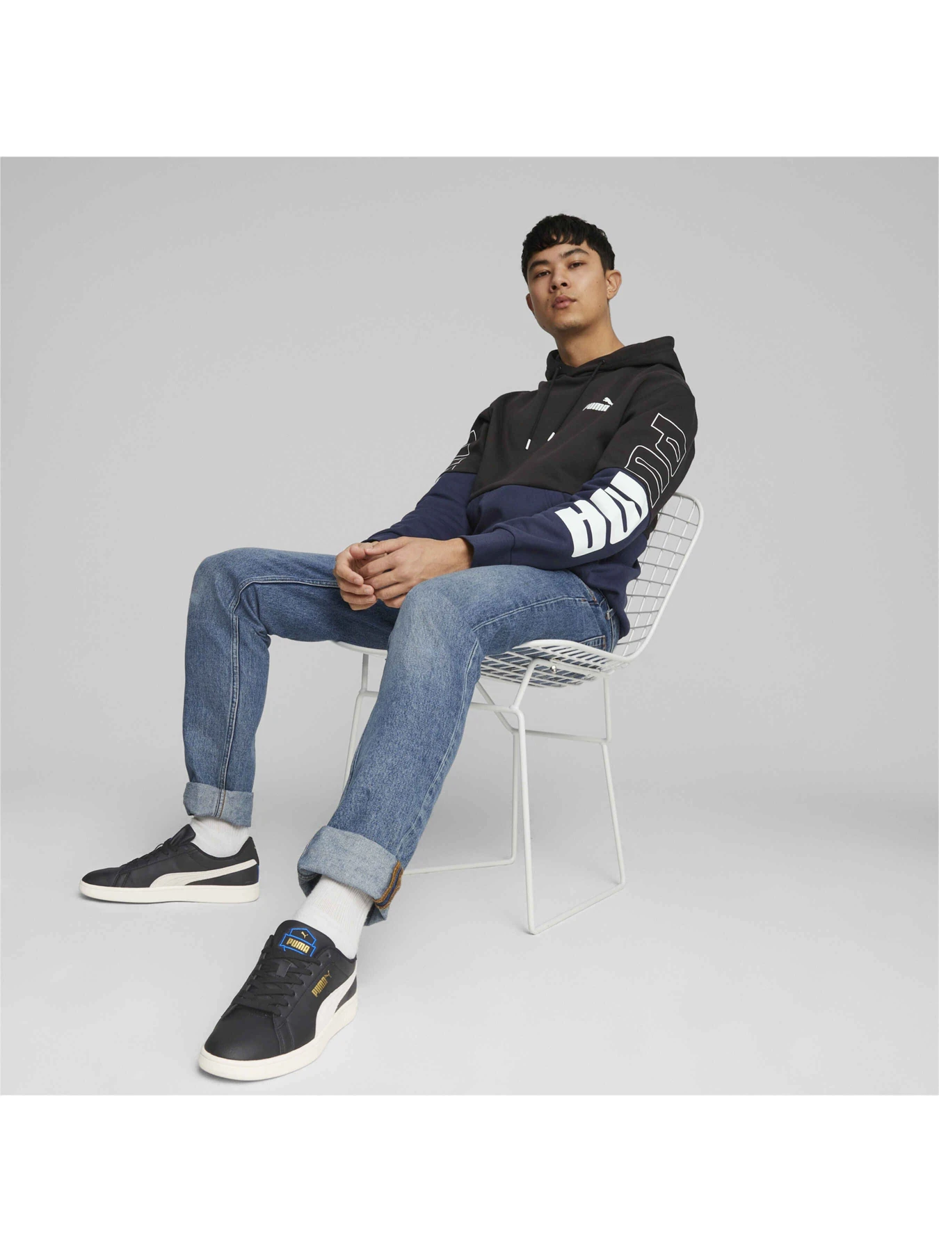 Худи и свитшоты PUMA Power Colorblock Hoodie модель 675910 Худи и свитшоты PUMA Power Colorblock Hoodie модель 675910 Фото