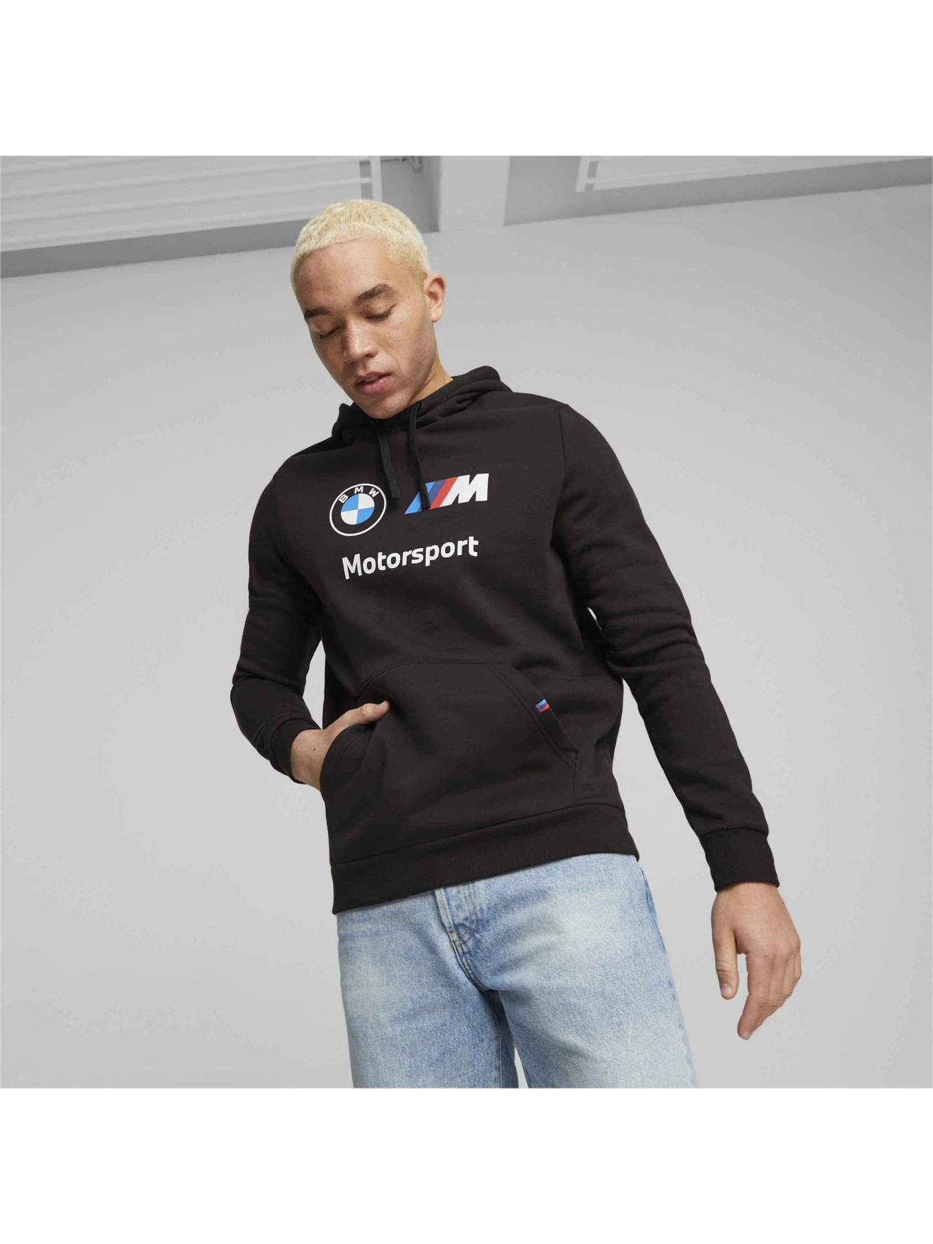 Худі та світшоти PUMA Bmw Mms Ess Hoodie Fleece модель 621301 Худі та світшоти PUMA Bmw Mms Ess Hoodie Fleece модель 621301 Фото