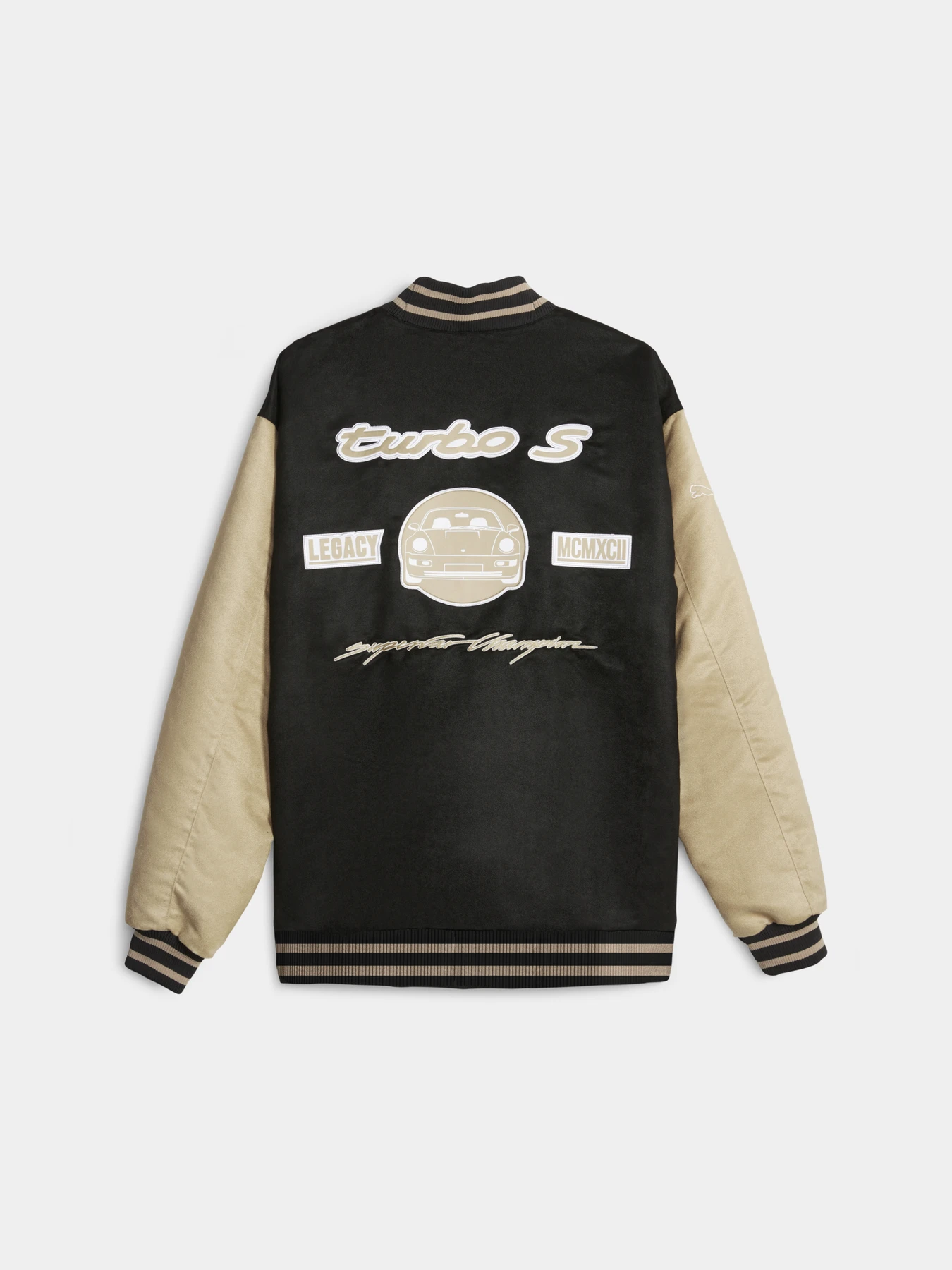 Куртки та дублянки PUMA Pl Unisex Statement Jacket модель 621013 Куртки та дублянки PUMA Pl Unisex Statement Jacket модель 621013 Фото
