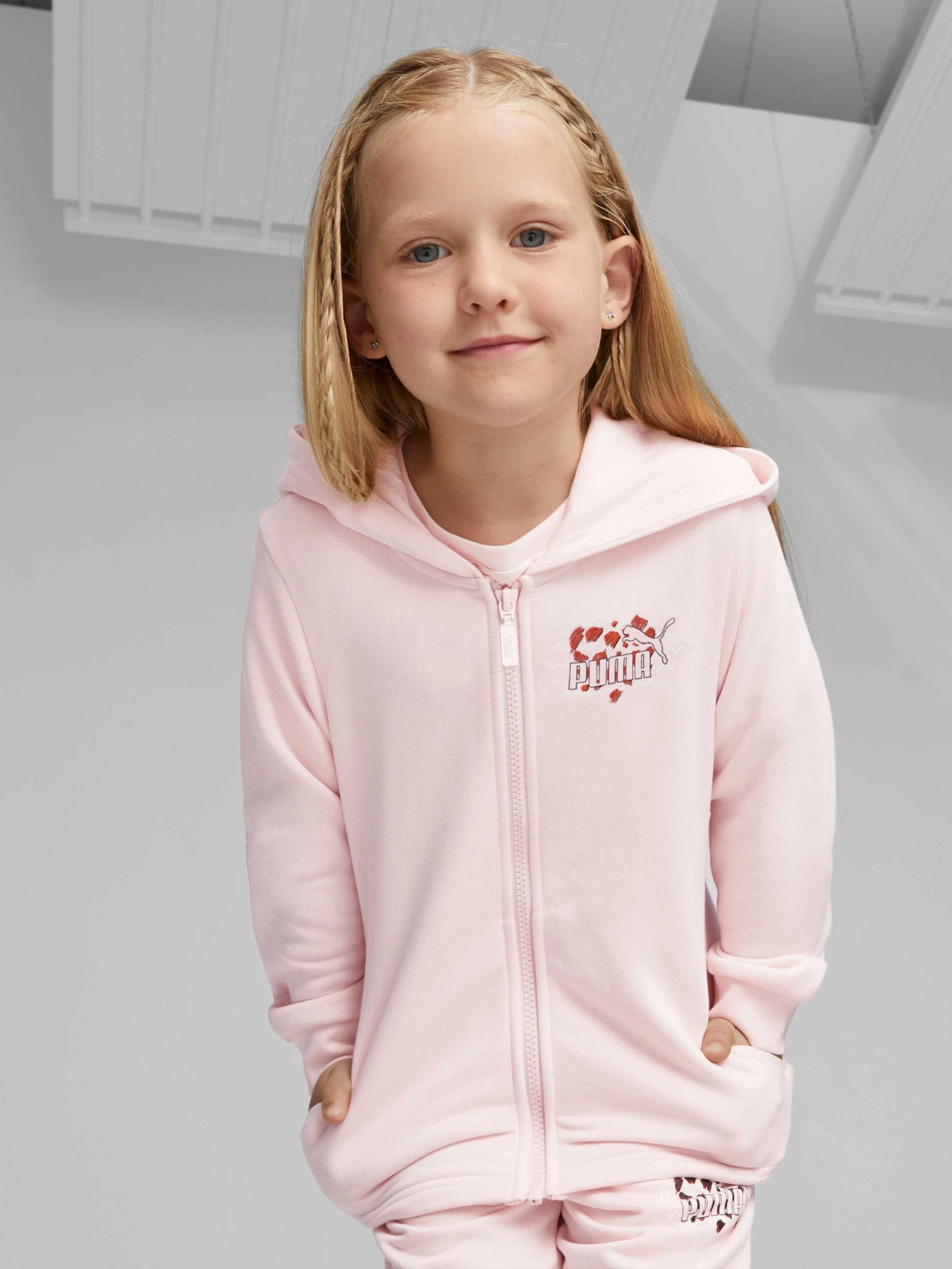 Куртки та дублянки PUMA Ess Mix Mtch Full-zip Hoodie модель 676831 Куртки та дублянки PUMA Ess Mix Mtch Full-zip Hoodie модель 676831 Фото