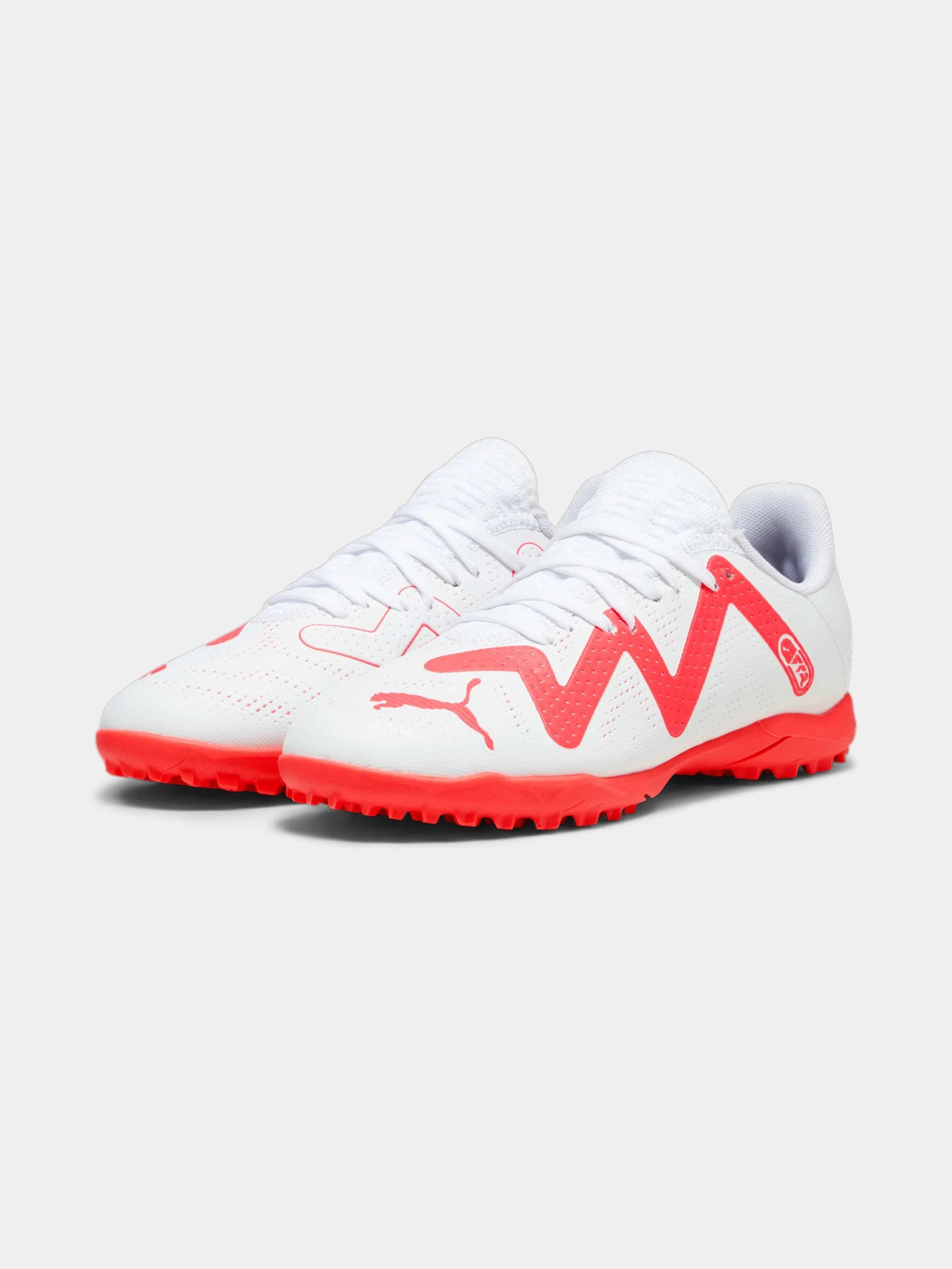 Кроссовки PUMA Future Play Tt Jr модель 107391 Кроссовки PUMA Future Play Tt Jr модель 107391 Фото