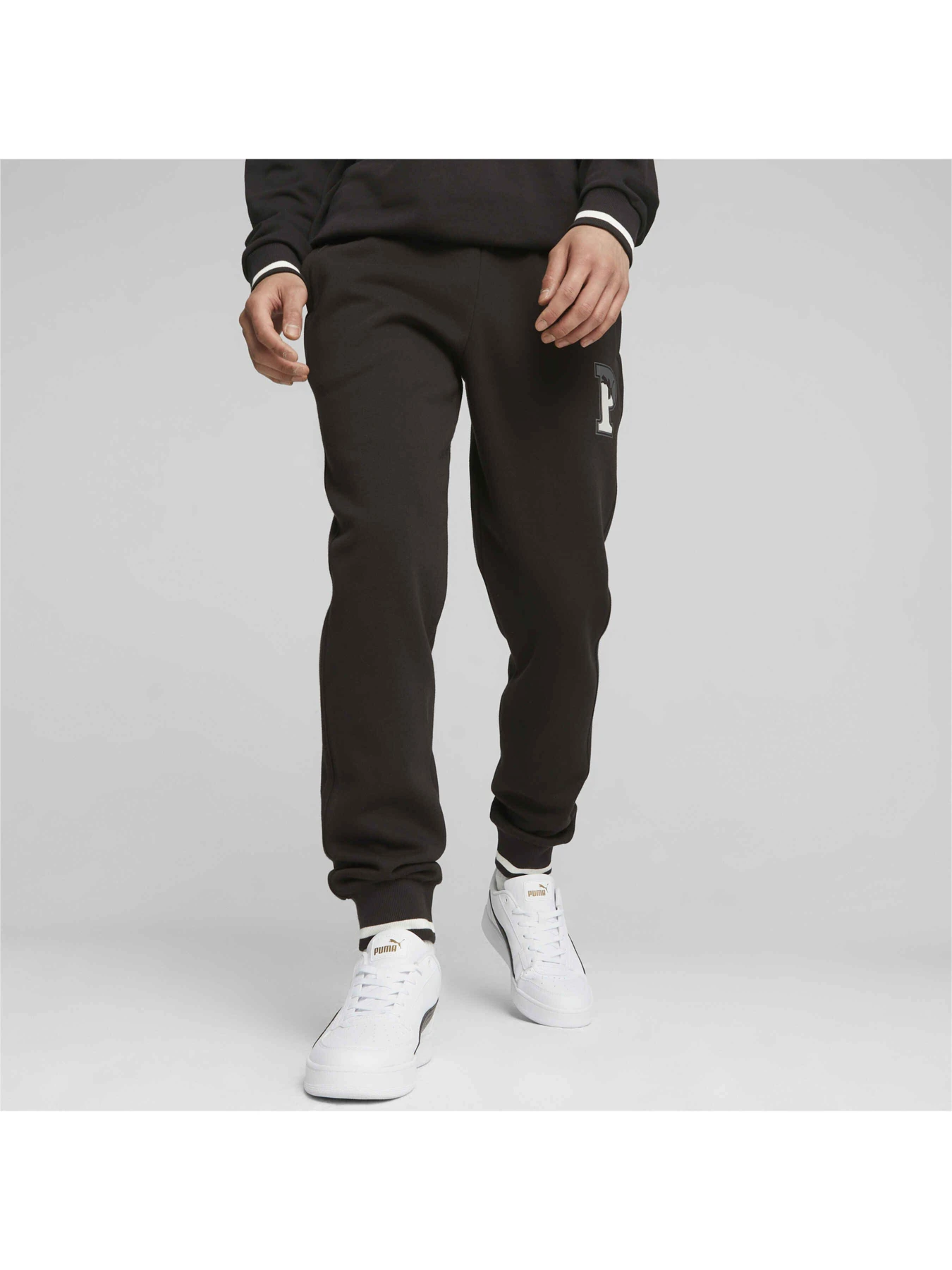 Брюки PUMA Squad Sweatpants модель 676019 Брюки PUMA Squad Sweatpants модель 676019 Фото