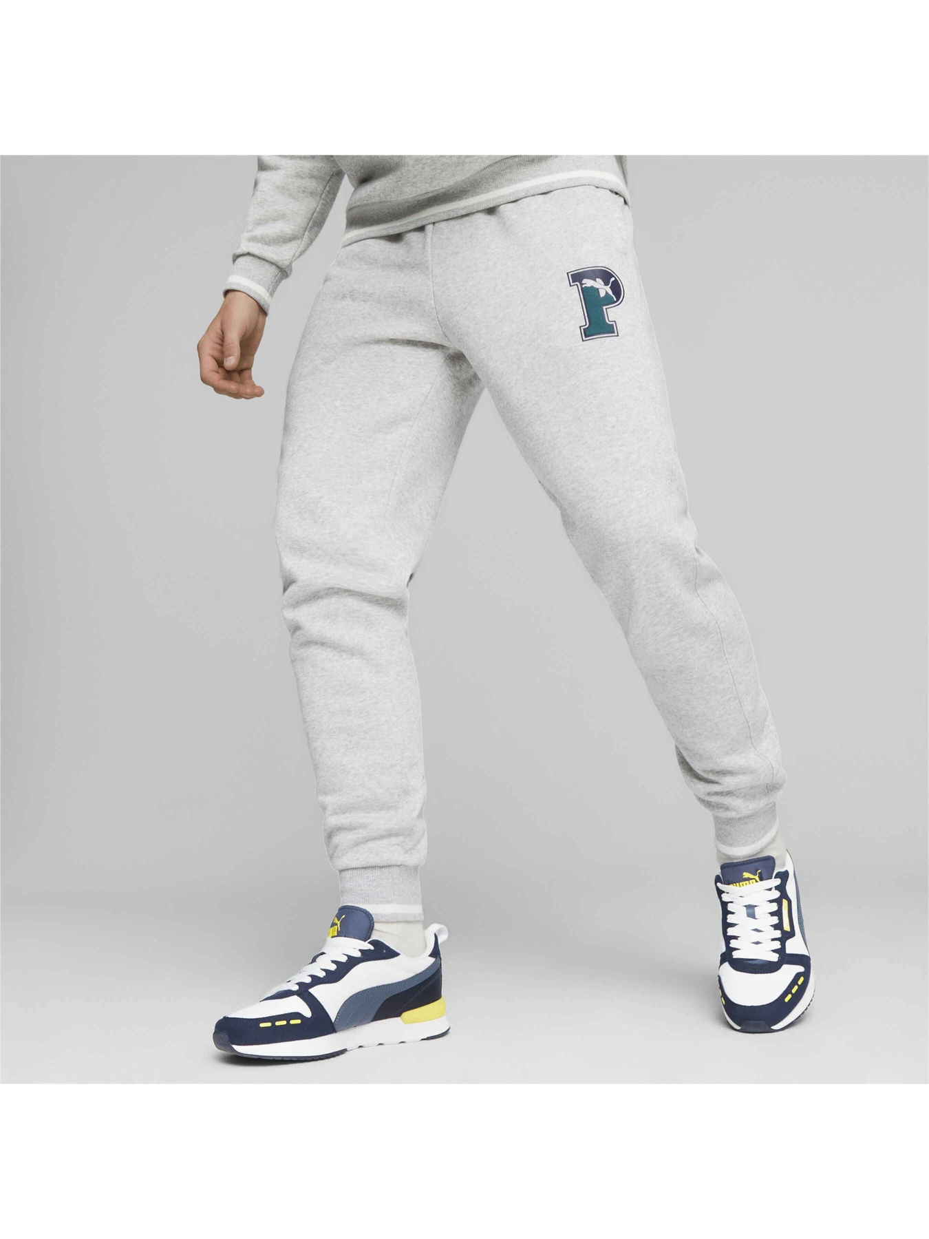 Брюки PUMA Squad Sweatpants модель 676019 Брюки PUMA Squad Sweatpants модель 676019 Фото