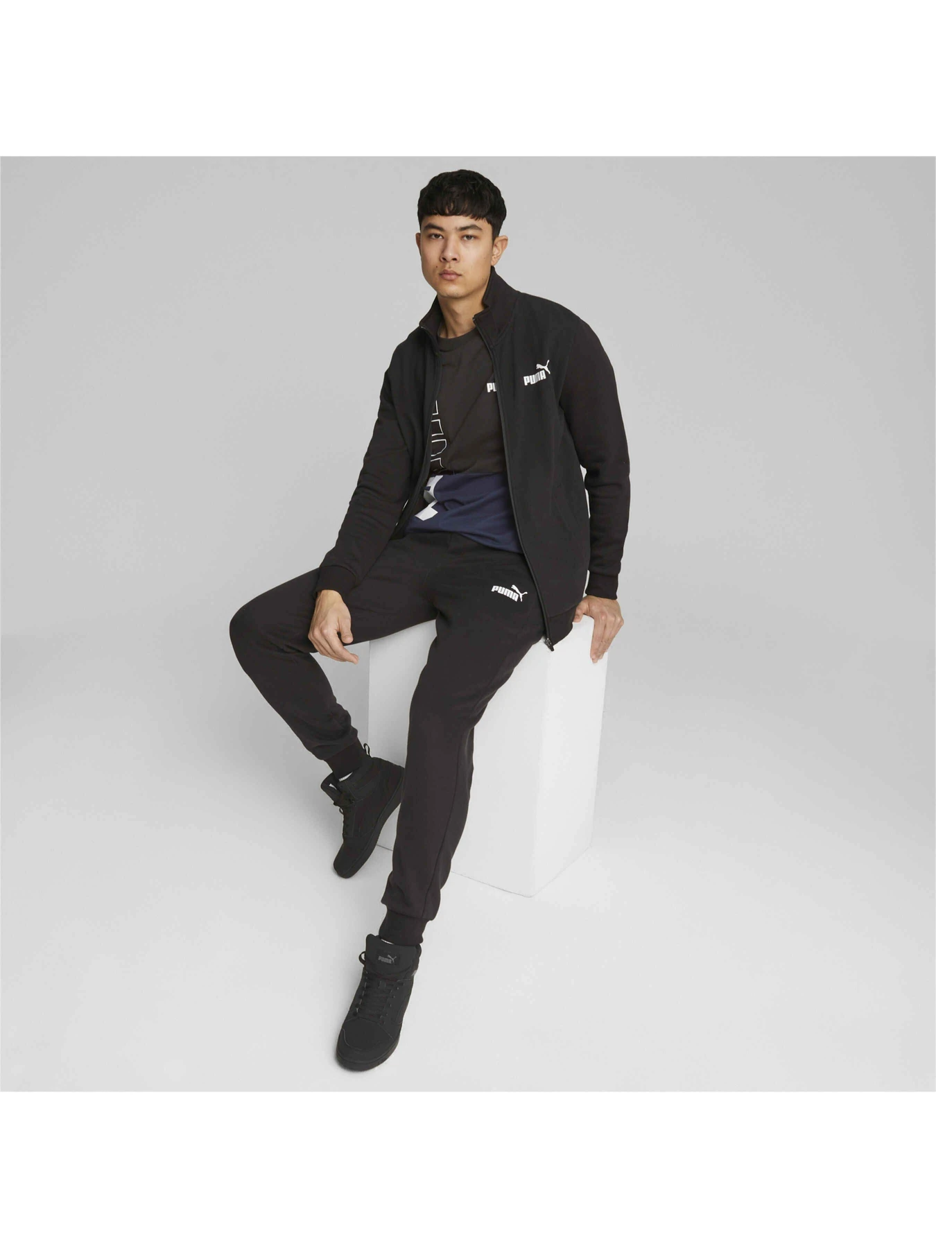Костюми PUMA Ess Elevated Tracksuit модель 675969 Костюми PUMA Ess Elevated Tracksuit модель 675969 Фото