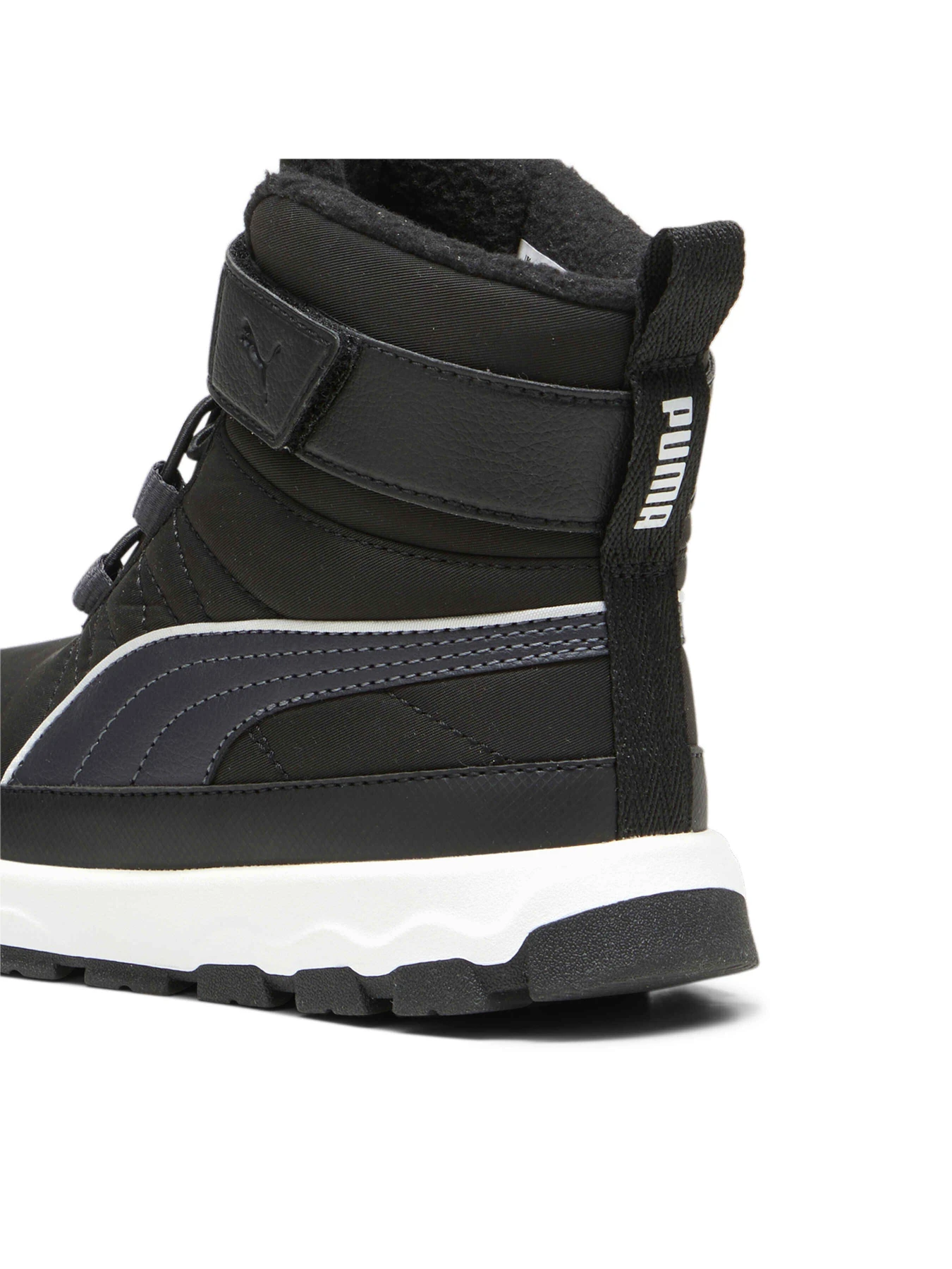 Черевики та чоботи PUMA Evolve Boot Ac+ Ps модель 392645 Черевики та чоботи PUMA Evolve Boot Ac+ Ps модель 392645 Фото