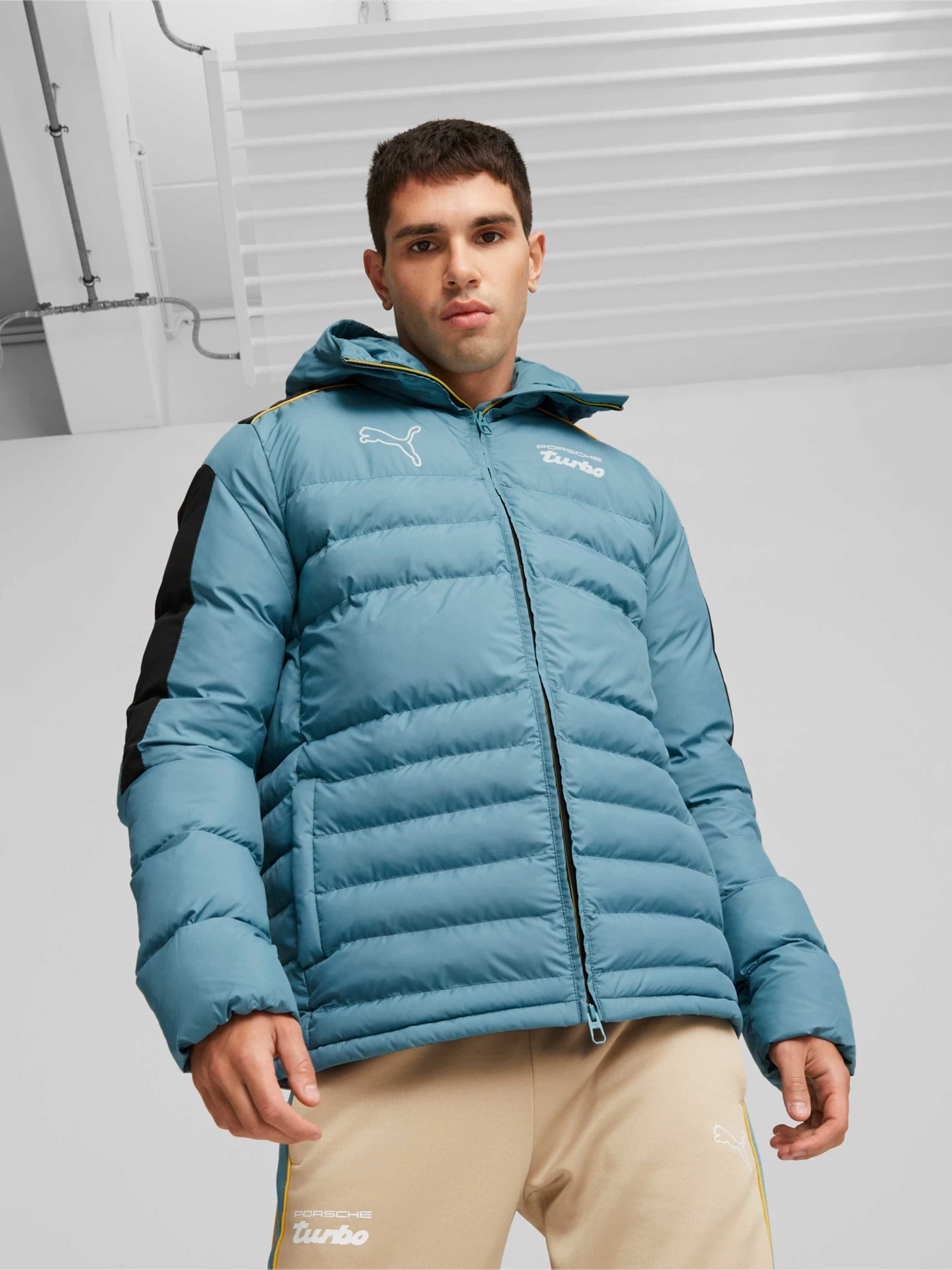 Куртки и дубленки PUMA Pl Eco-lite Jacket модель 621022 Фото