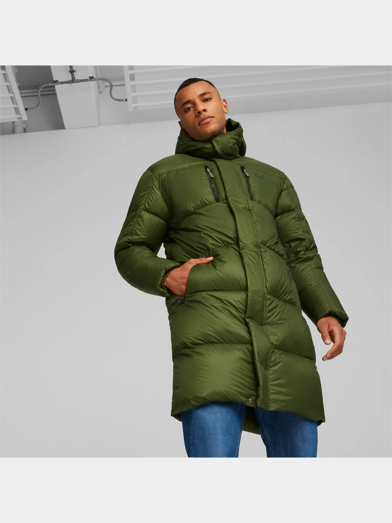 Куртки и дубленки PUMA Long Hooded Down Parka модель 623269 Куртки и дубленки PUMA Long Hooded Down Parka модель 623269 Фото