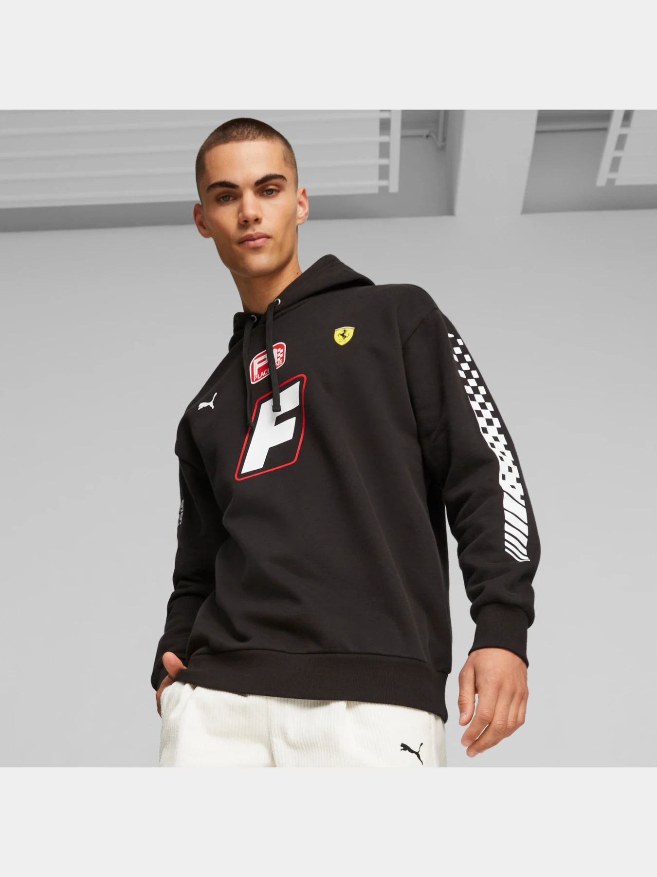Худі та світшоти PUMA Ferrari Race Gc Hoodie модель 621119 Худі та світшоти PUMA Ferrari Race Gc Hoodie модель 621119 Фото