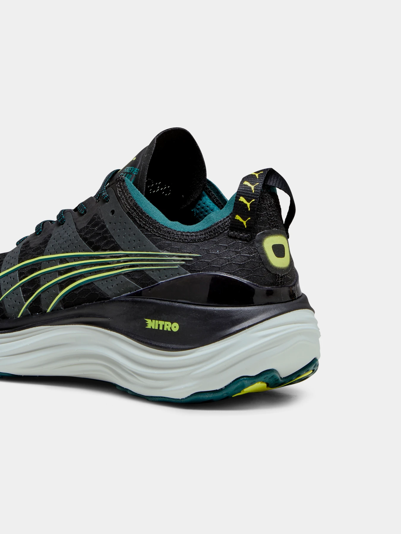 Кросівки PUMA Foreverrun Nitro Wtr модель 378472 Фото