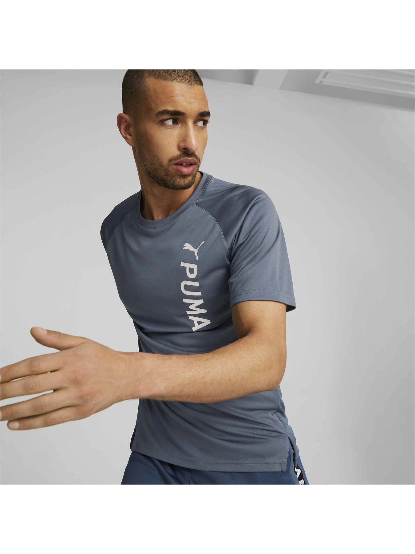 Футболки и поло PUMA Fit Ss Tee модель 522119 Футболки и поло PUMA Fit Ss Tee модель 522119 Фото