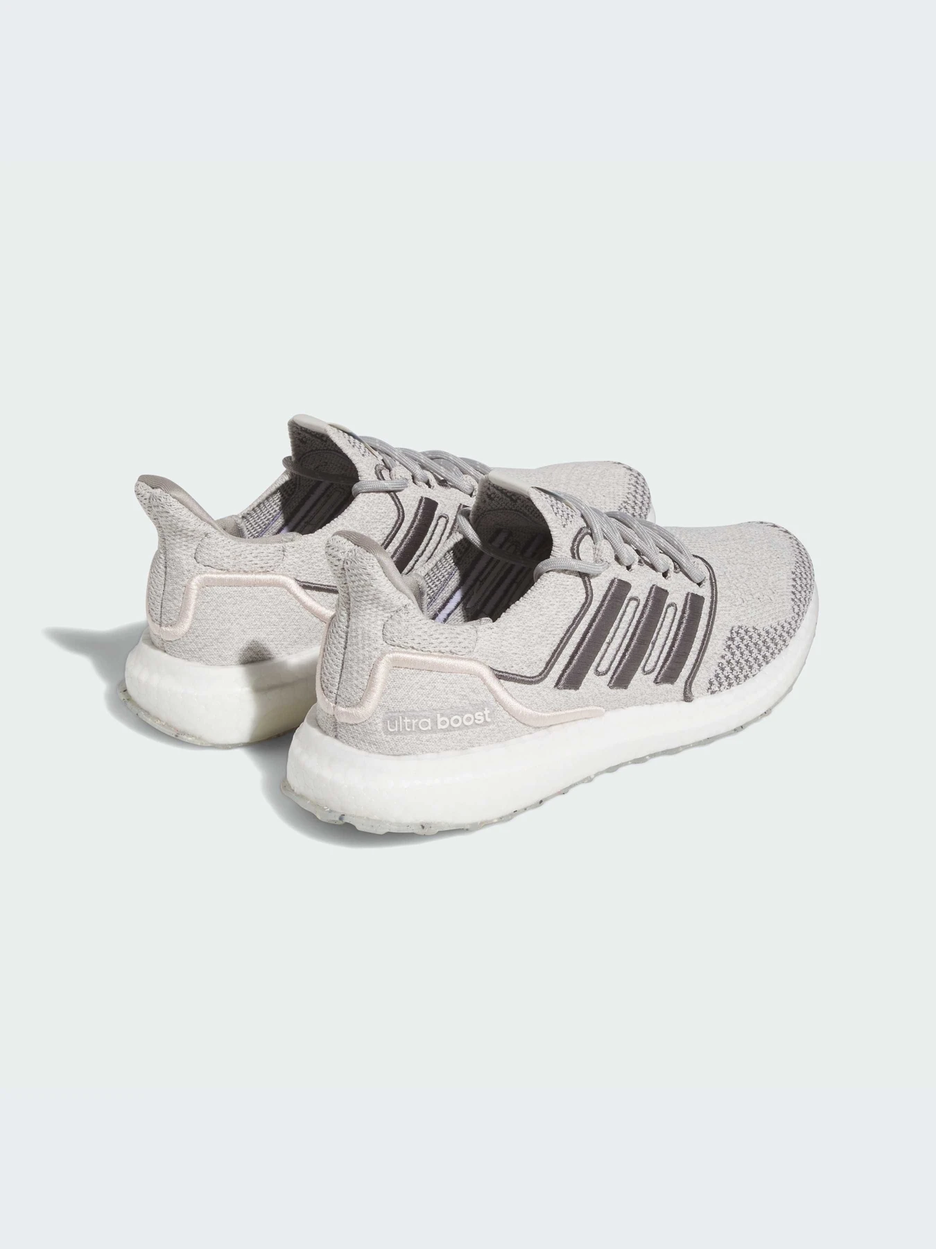 Кроссовки Adidas Ultraboost модель IF5275 Кроссовки Adidas Ultraboost модель IF5275 Фото