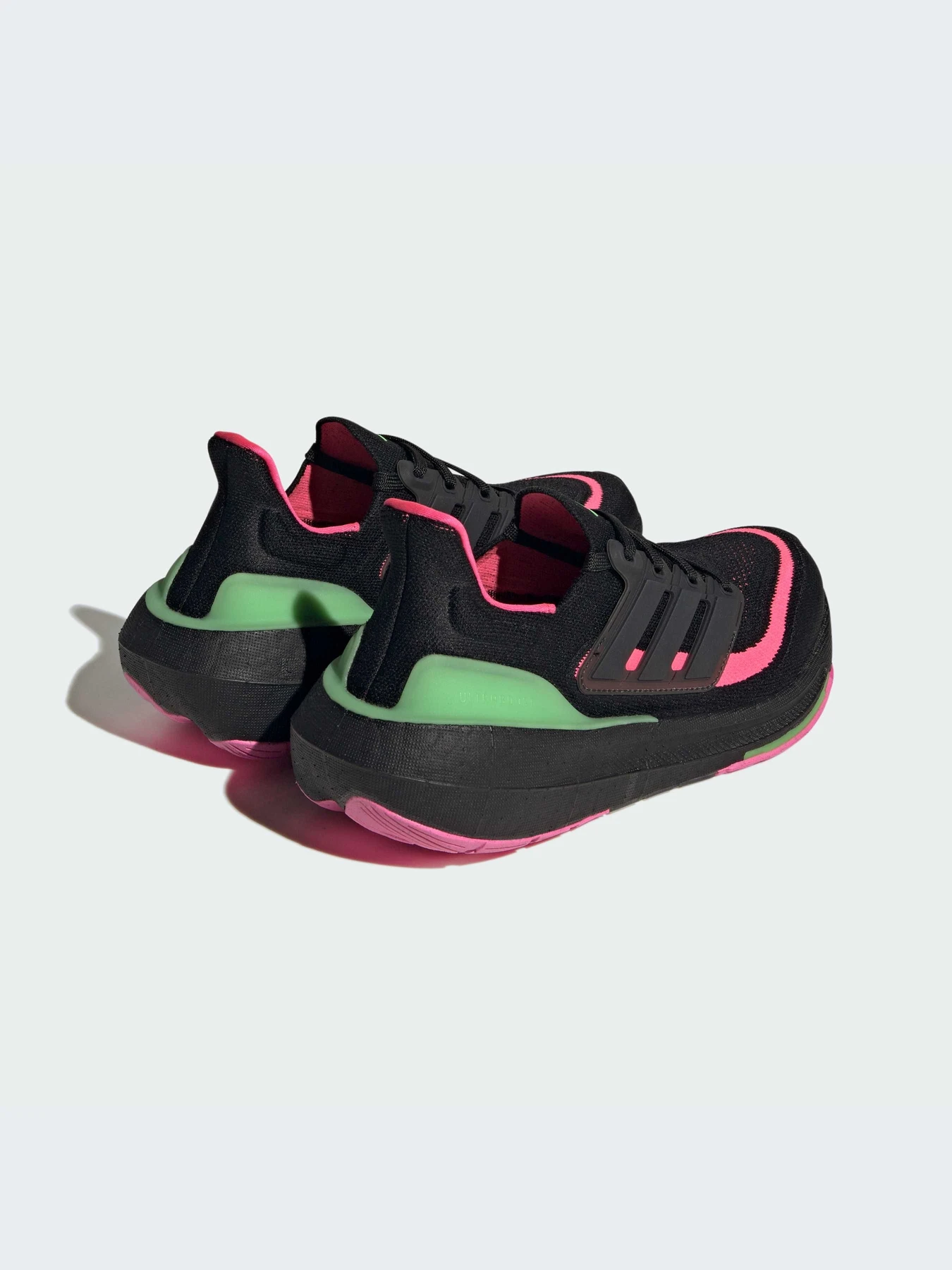 Кроссовки Adidas Ultraboost модель IF2416 Фото