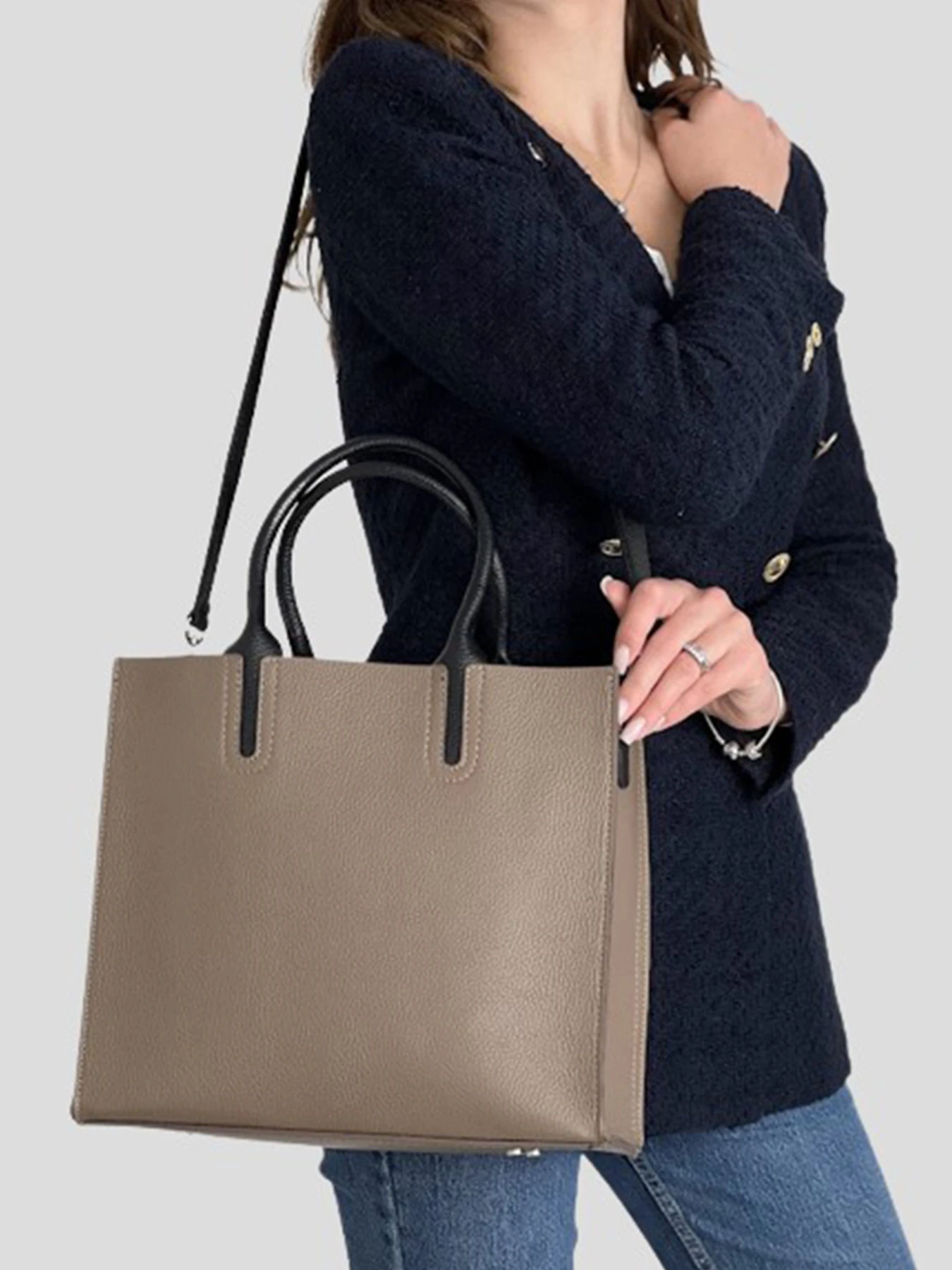 Сумки Bella Bertucci модель 2755-104-32 Сумки Bella Bertucci модель 2755-104-32 Фото