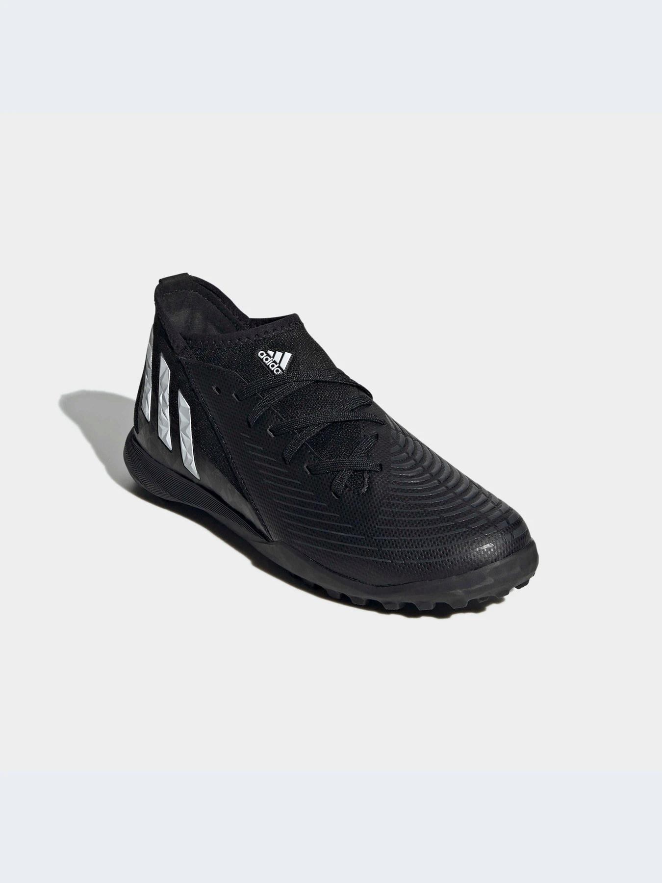 Кроссовки Adidas Predator модель GZ2895 Фото