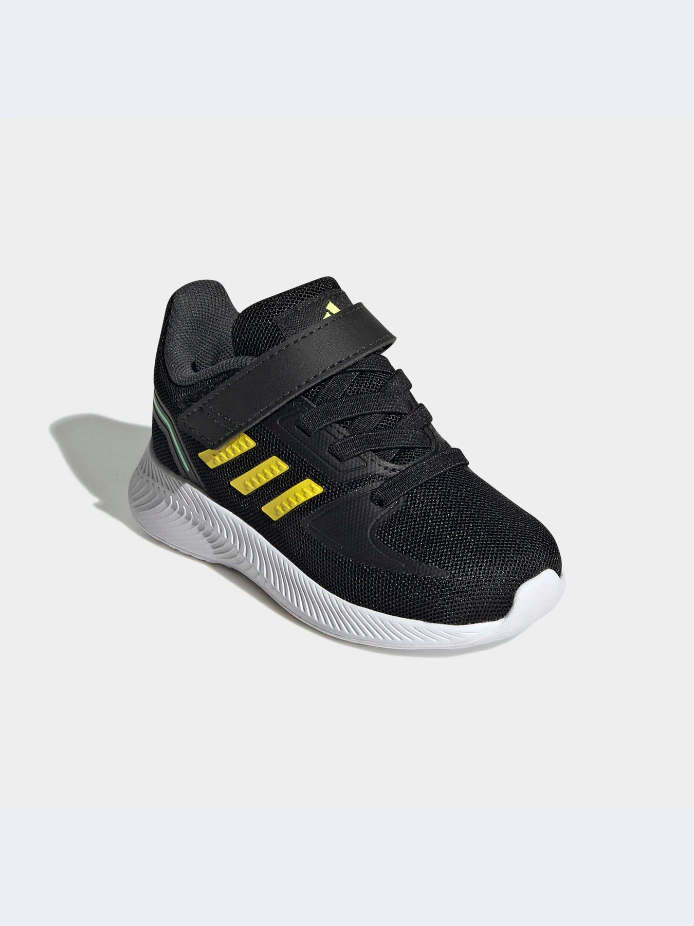 Кросівки Adidas модель HR1400 Фото