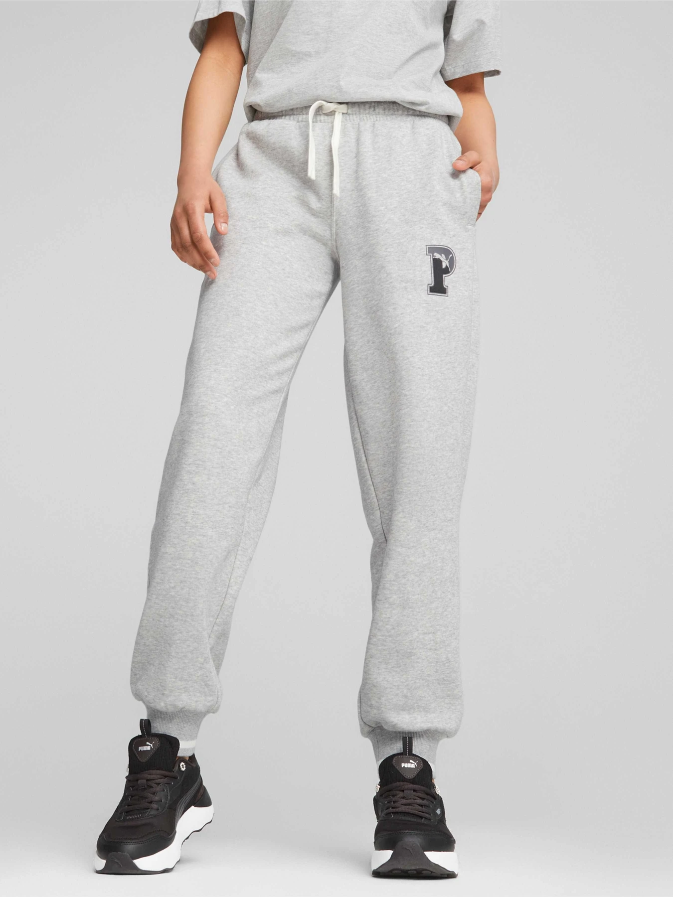 Брюки PUMA Squad Sweatpants модель 621491 Брюки PUMA Squad Sweatpants модель 621491 Фото