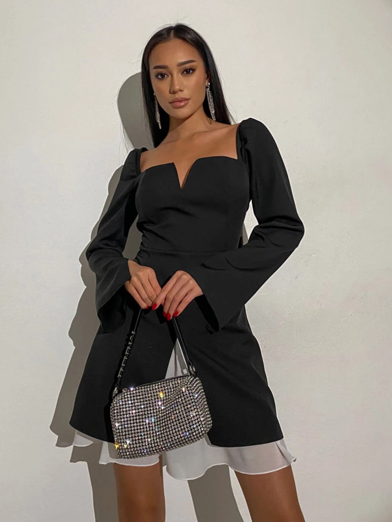 Платья Jadone Fashion модель Suknya_Paloma_chor Платья Jadone Fashion модель Suknya_Paloma_chor Фото