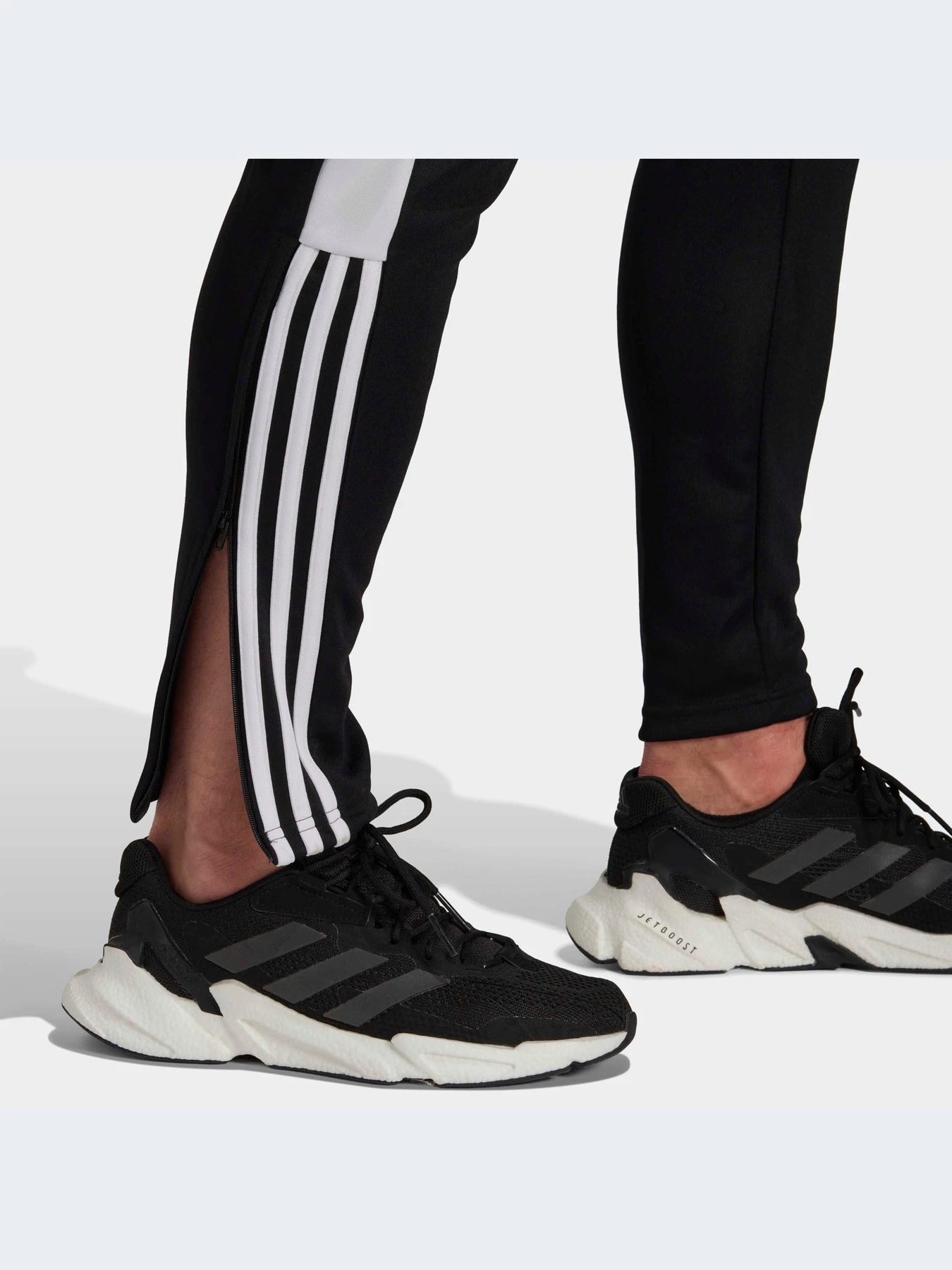 Брюки Adidas Tiro модель H59990 Фото