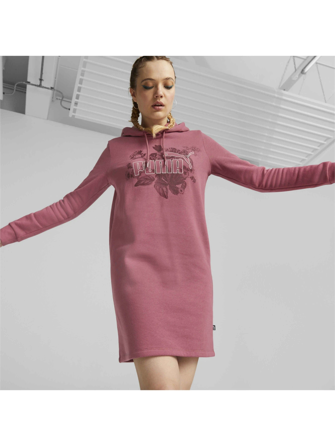 Сукні PUMA Frozen Flower Dress модель 674005 Фото