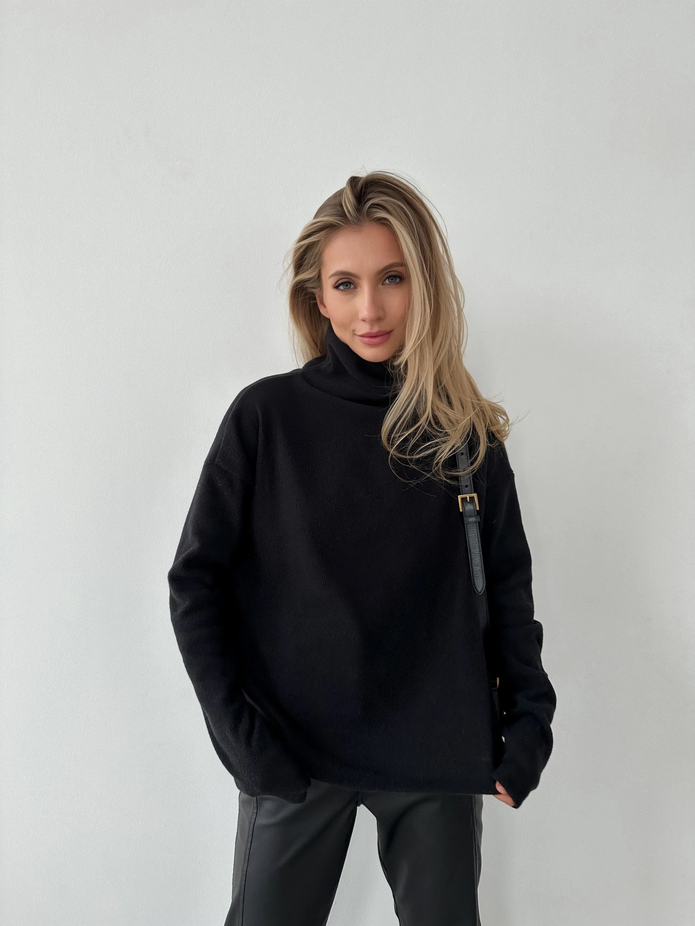 Свитры и кардиганы DARI CO модель AW23300_1 Свитры и кардиганы DARI CO модель AW23300_1 Фото