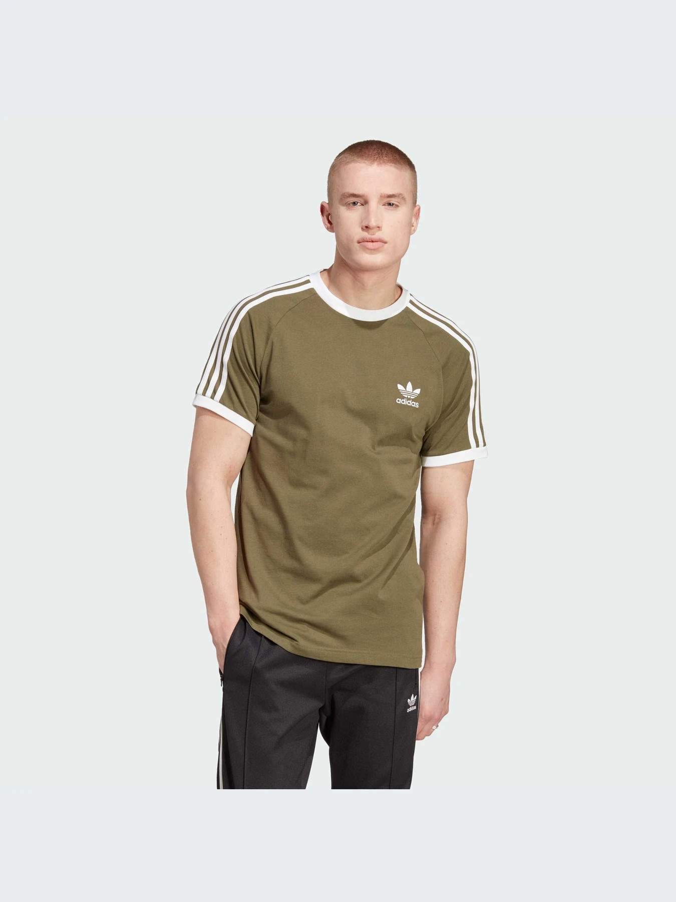 Футболки і поло Adidas Adicolor модель IA4843 Футболки і поло Adidas Adicolor модель IA4843 Фото