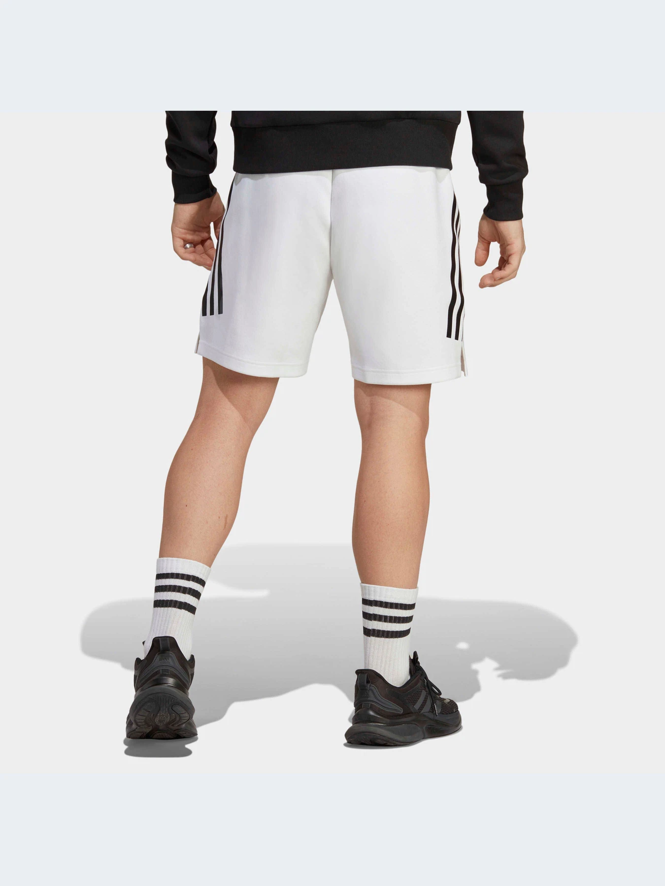 Шорты Adidas модель IC3753 Шорты Adidas модель IC3753 Фото
