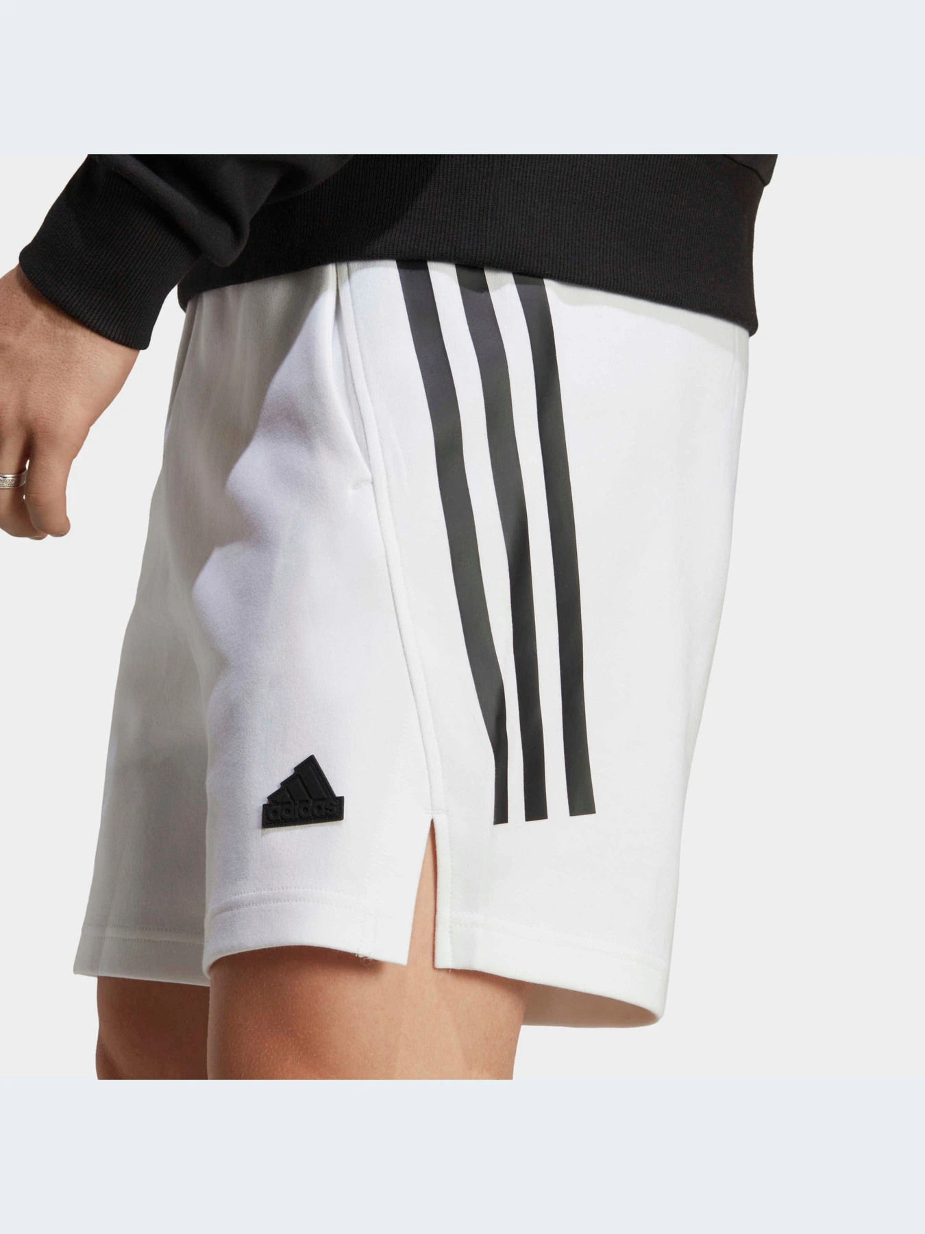 Шорты Adidas модель IC3753 Шорты Adidas модель IC3753 Фото