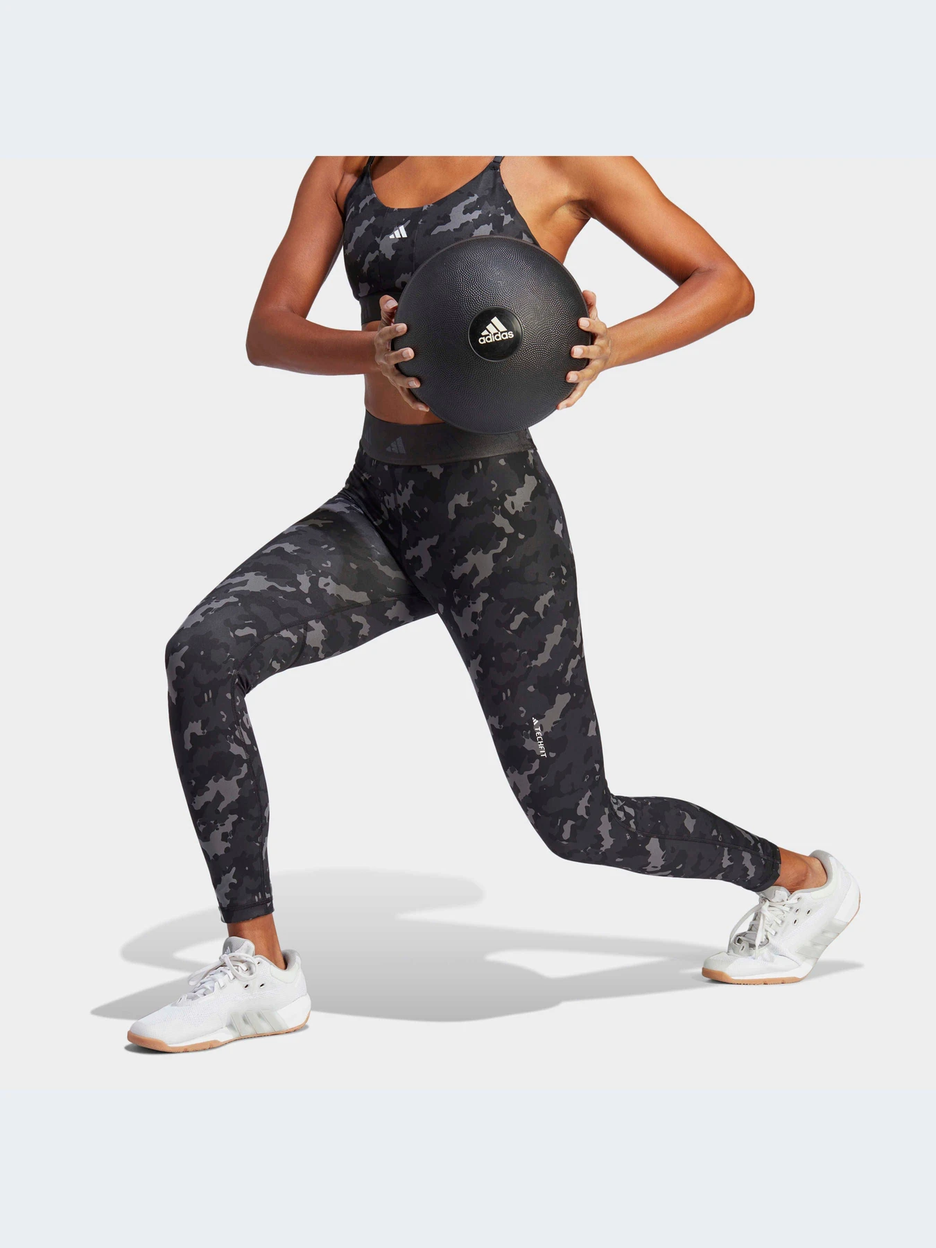 Брюки Adidas Clima модель HS7416 Брюки Adidas Clima модель HS7416 Фото