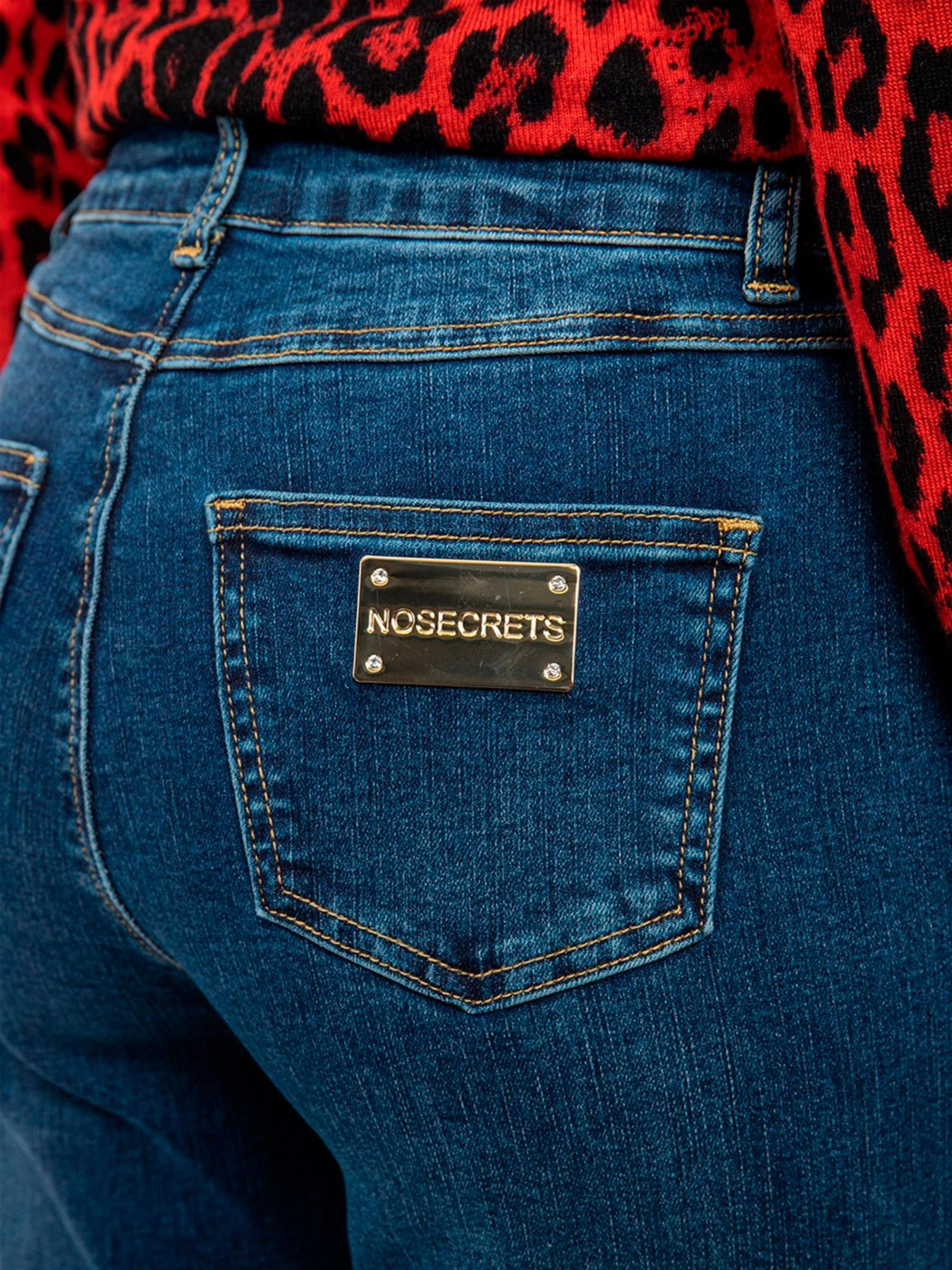 Джинсы NOSECRETS модель 233NS215 Джинсы NOSECRETS модель 233NS215 Фото