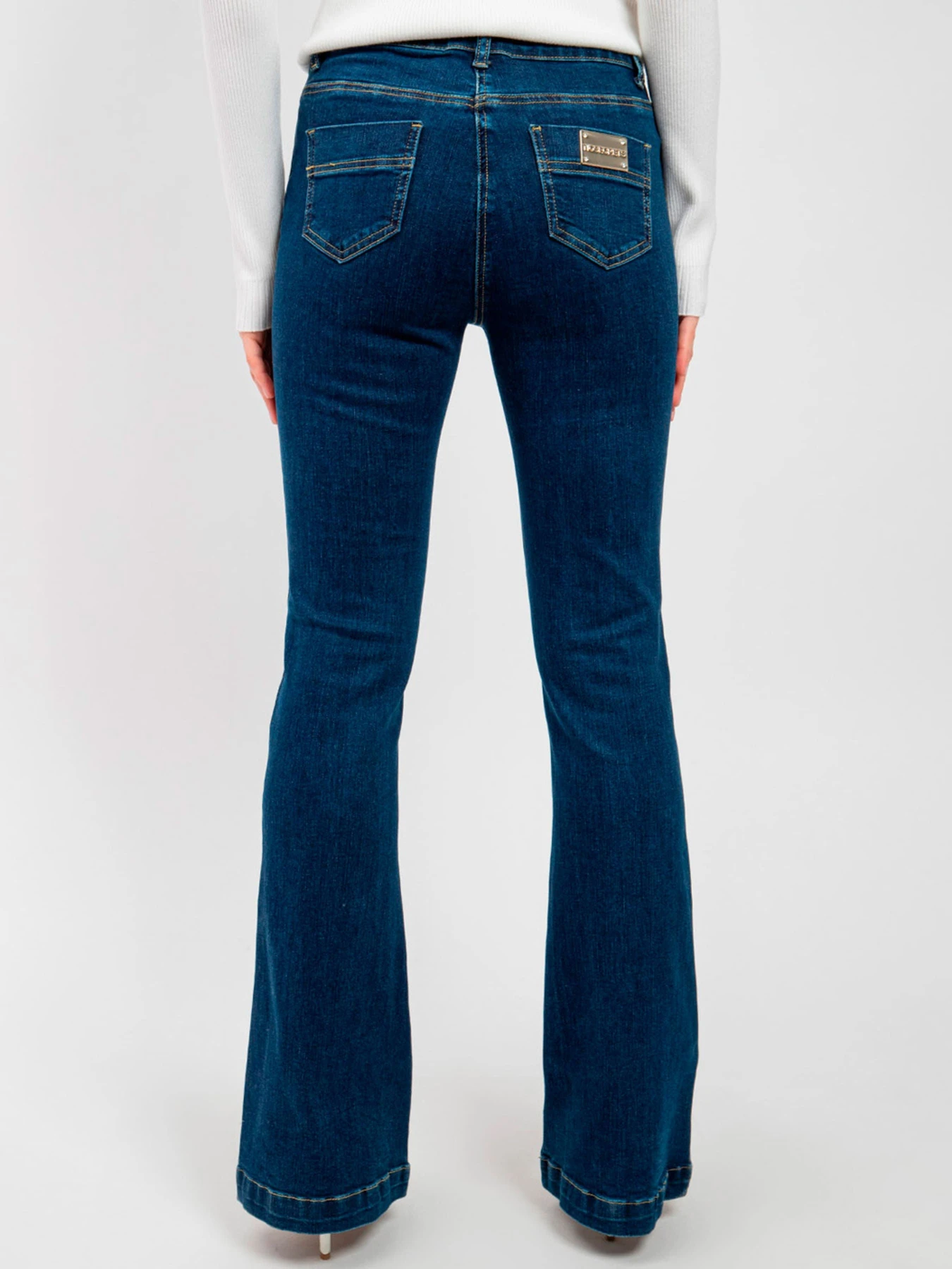Джинсы NOSECRETS модель 233NS031 Джинсы NOSECRETS модель 233NS031 Фото