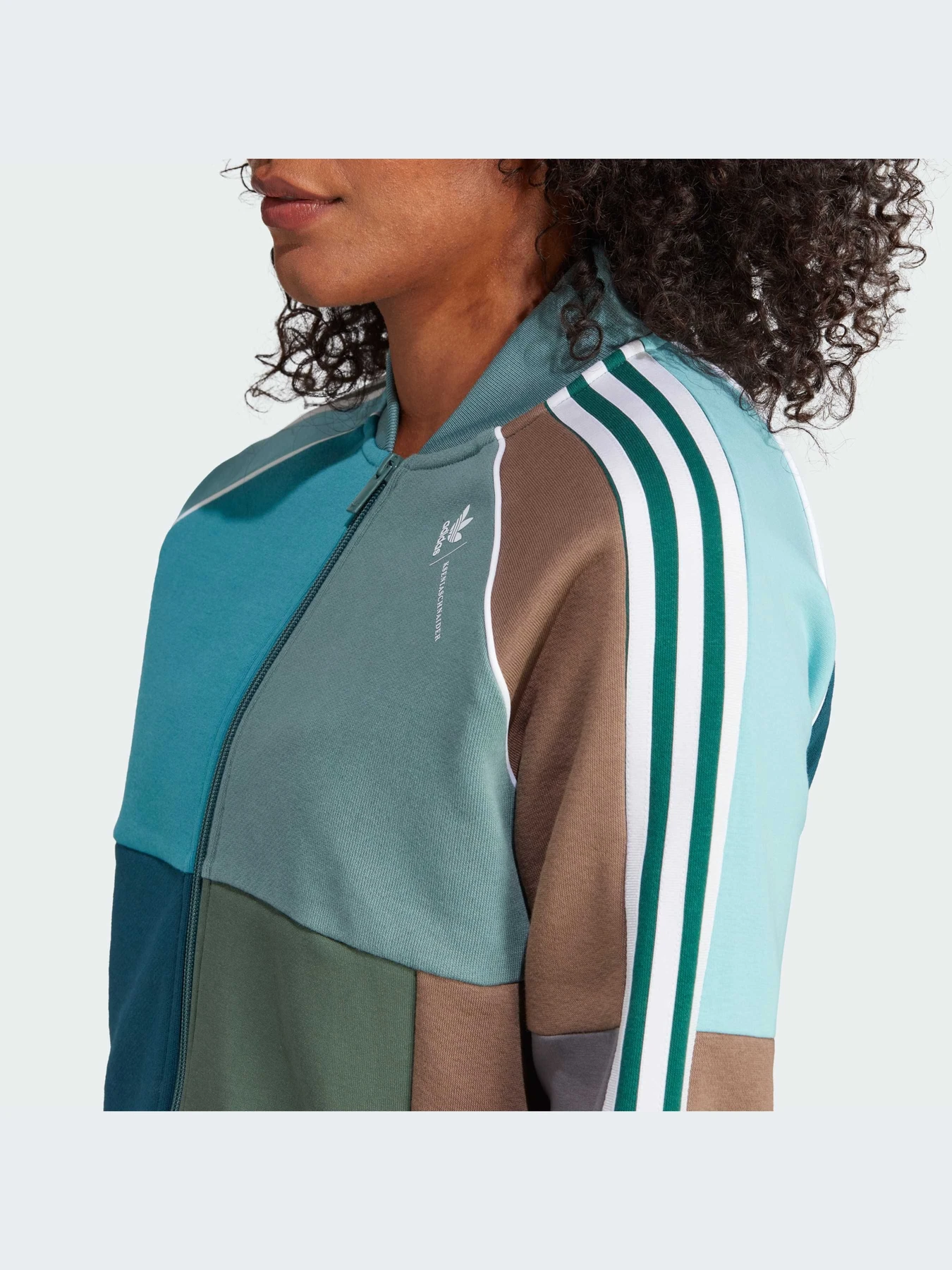Худи и свитшоты Adidas Adicolor модель II0760 Худи и свитшоты Adidas Adicolor модель II0760 Фото