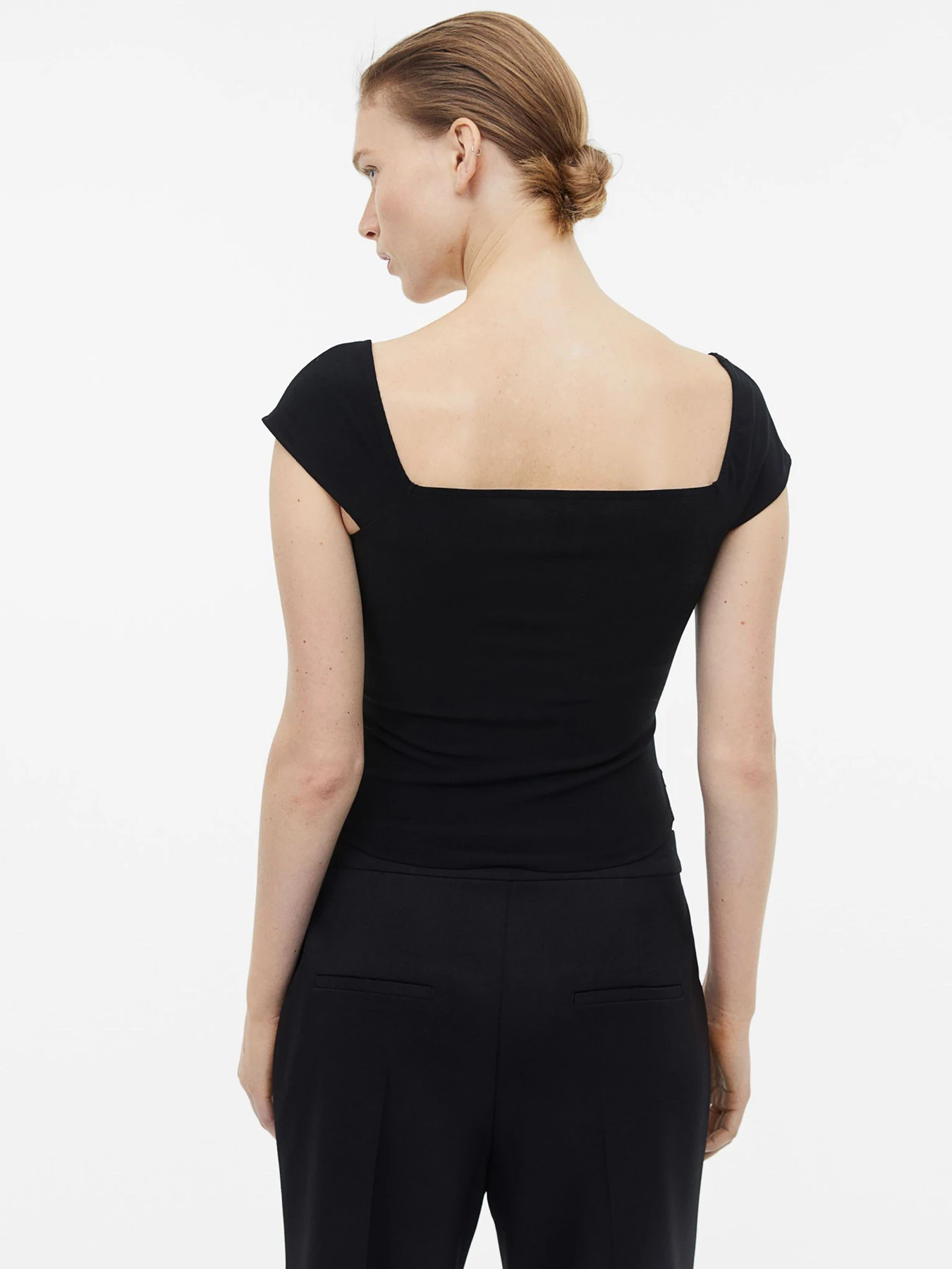 Футболки і поло H&M модель 70074 Футболки і поло H&M модель 70074 Фото