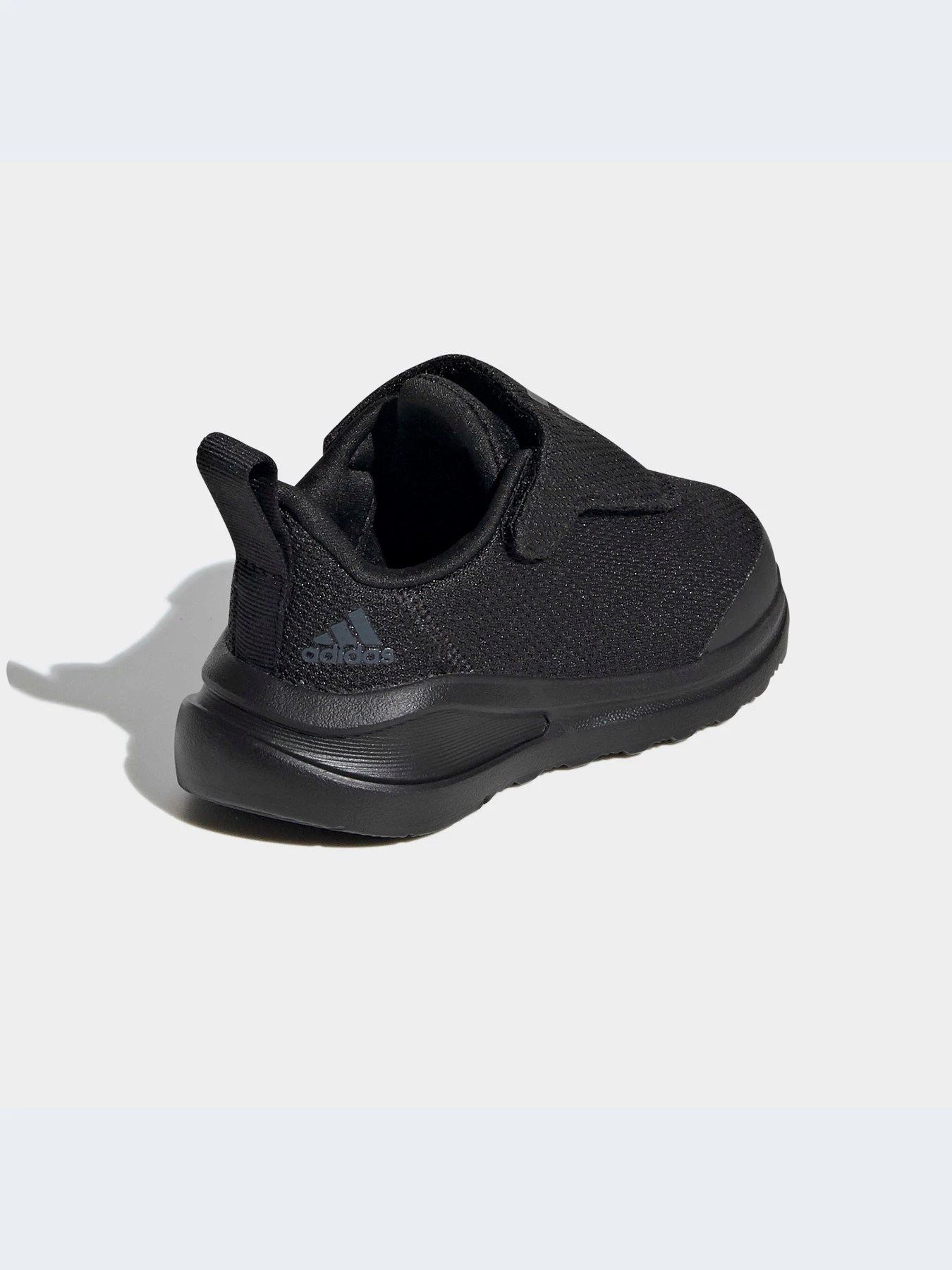 Кросівки Adidas Fortarun модель FY1557 Кросівки Adidas Fortarun модель FY1557 Фото