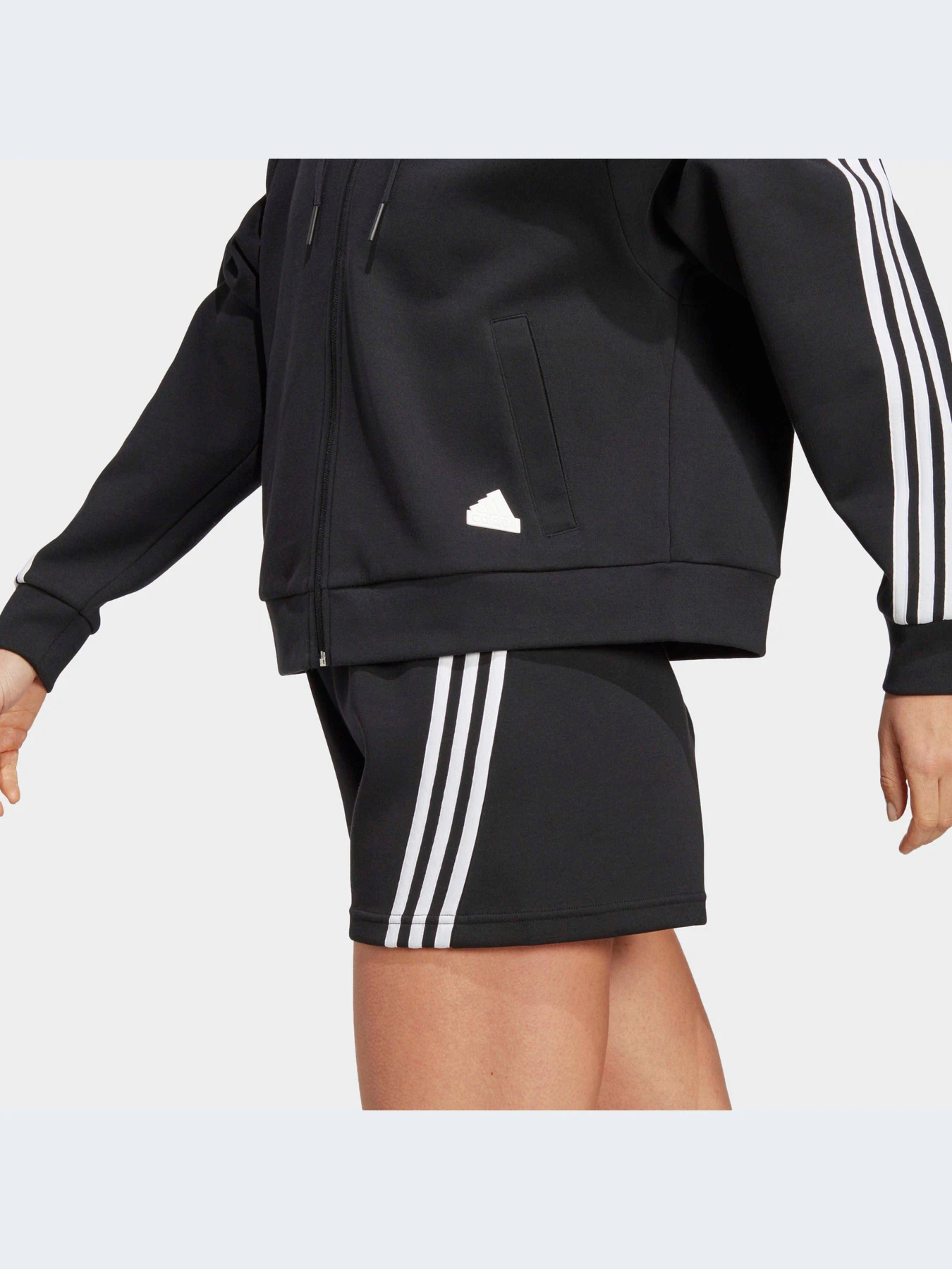 Худи и свитшоты Adidas 3 Stripes модель HT4715 Худи и свитшоты Adidas 3 Stripes модель HT4715 Фото