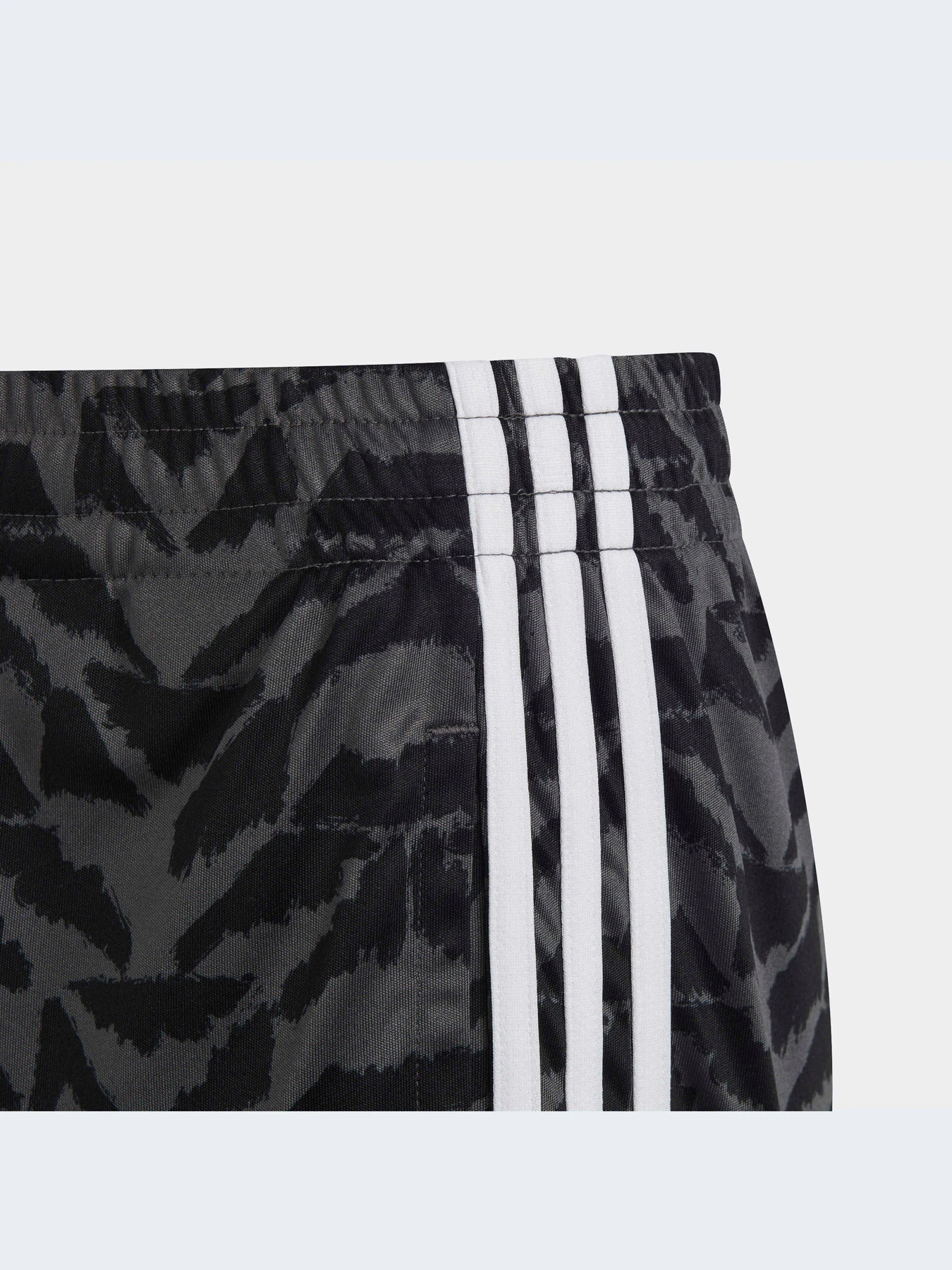 Шорти Adidas модель HR6392 Фото