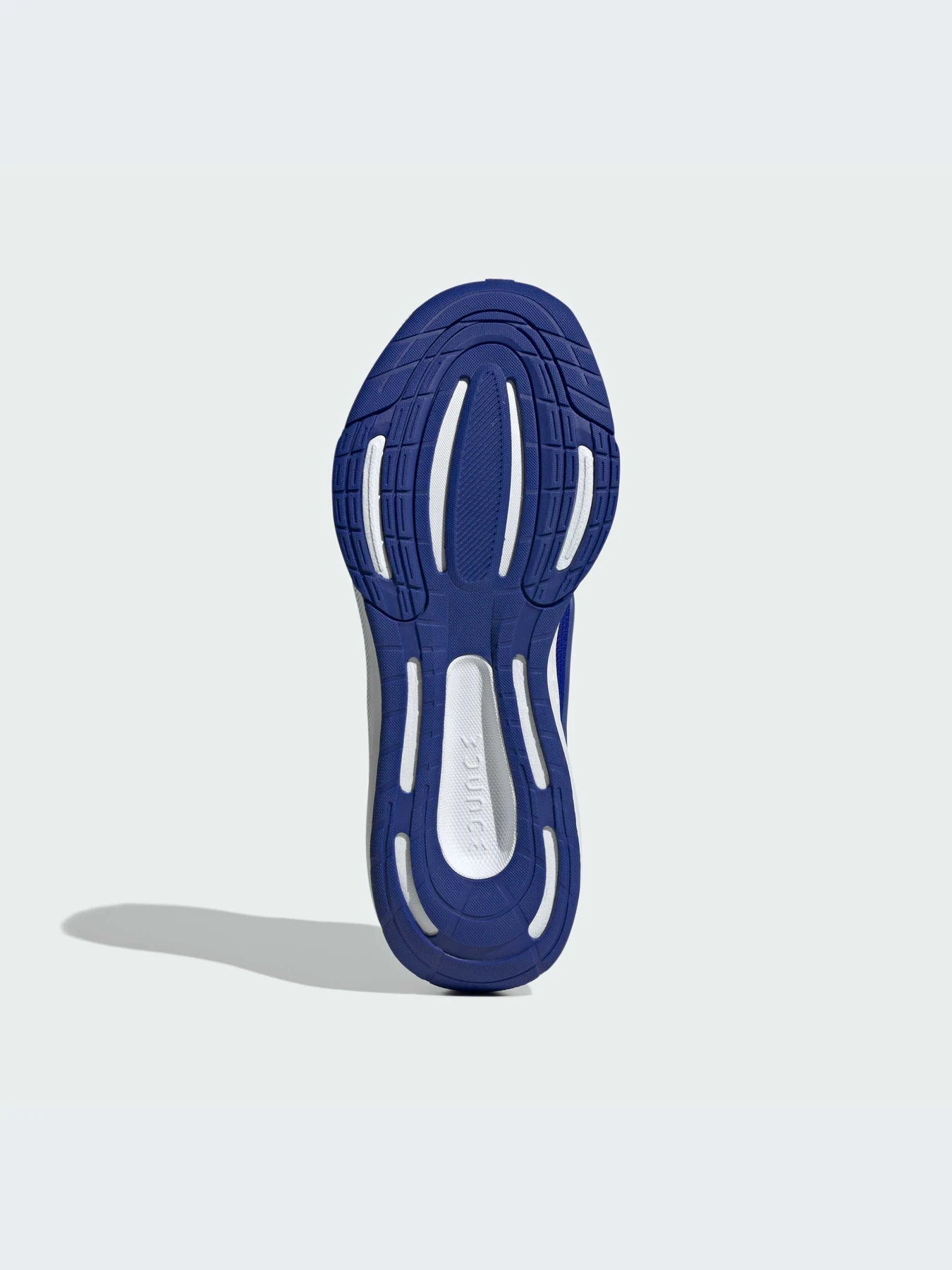 Кроссовки Adidas модель HQ3785 Кроссовки Adidas модель HQ3785 Фото