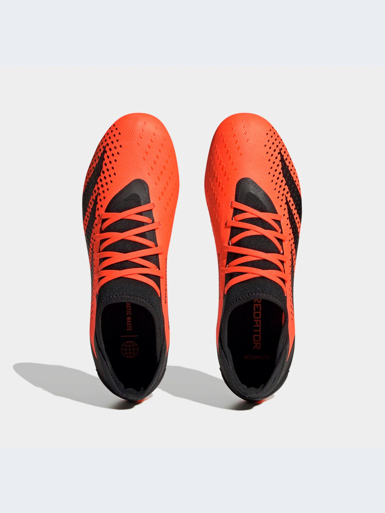 Кроссовки Adidas Predator модель GW4591 Кроссовки Adidas Predator модель GW4591 Фото