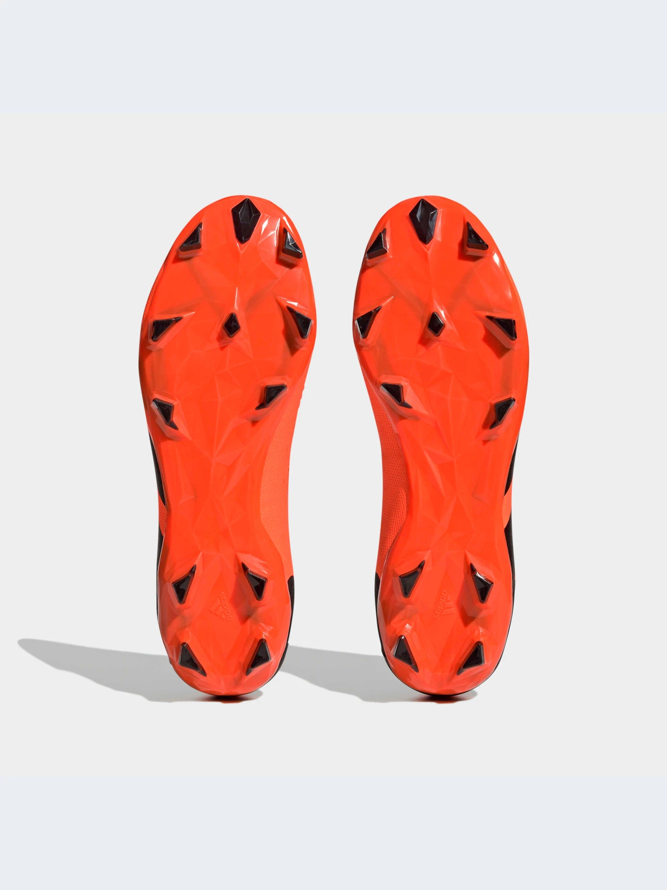 Кроссовки Adidas Predator модель GW4591 Кроссовки Adidas Predator модель GW4591 Фото
