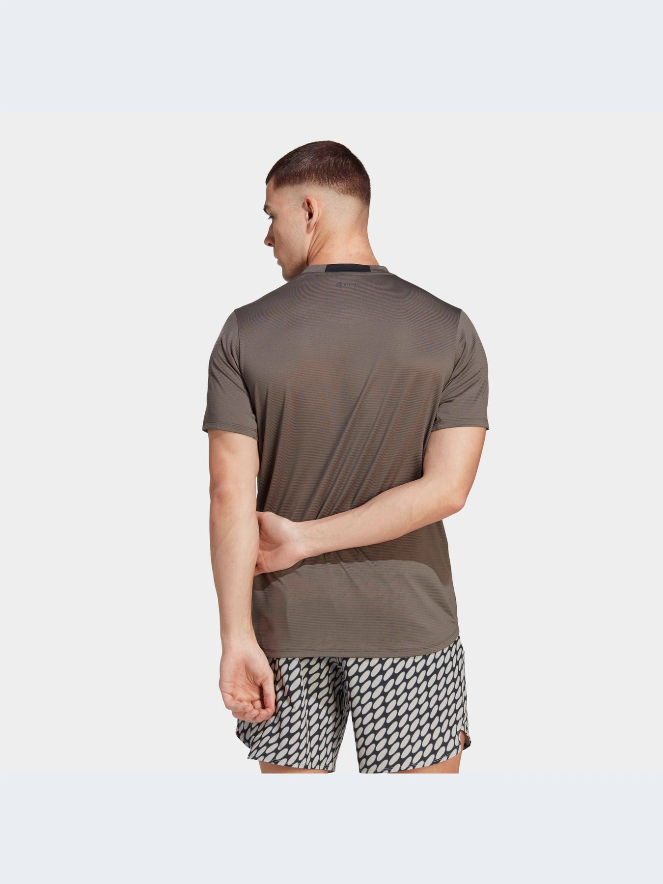 Футболки и поло Adidas модель HR8207 Футболки и поло Adidas модель HR8207 Фото