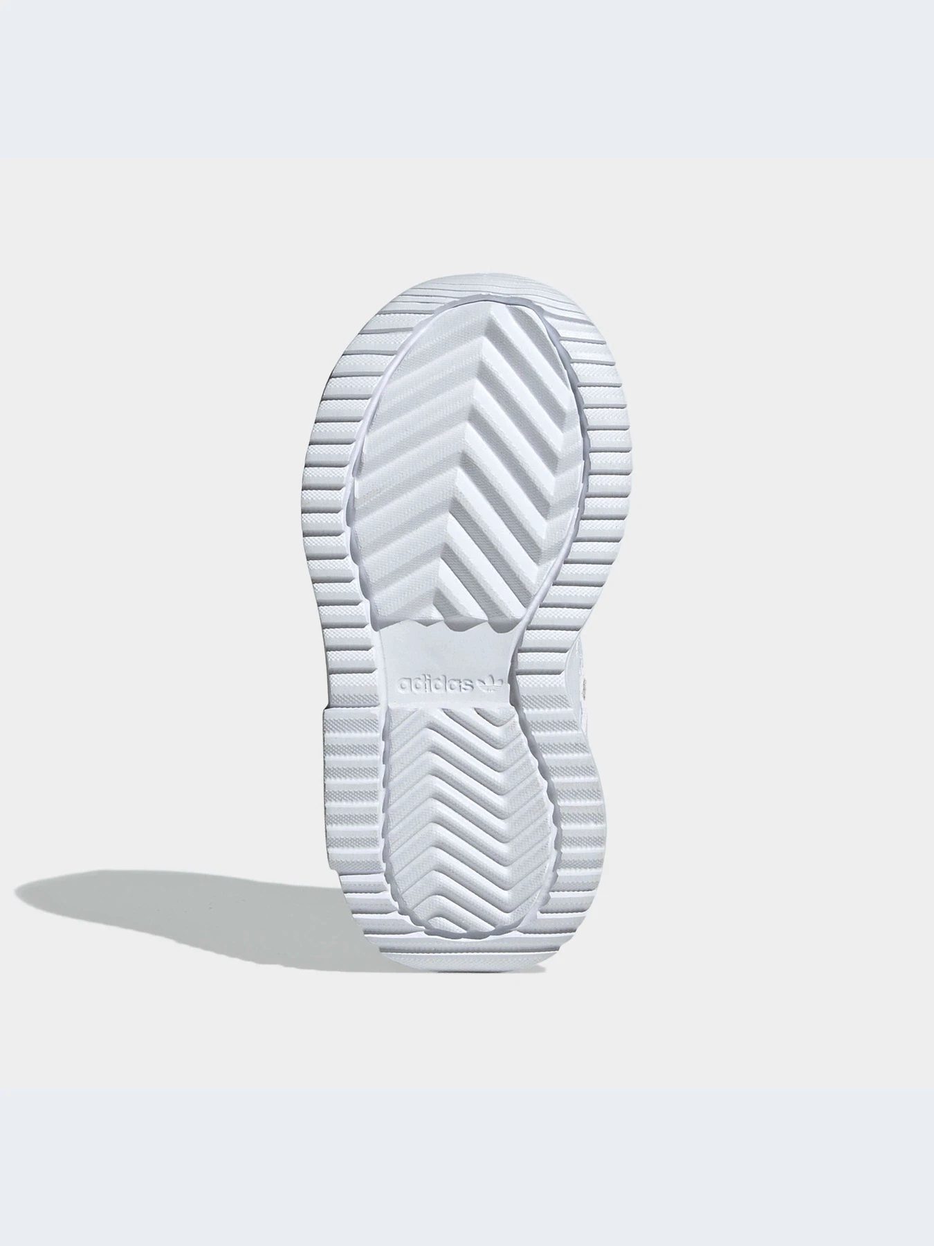 Кроссовки Adidas Retropy модель GX9070 Кроссовки Adidas Retropy модель GX9070 Фото
