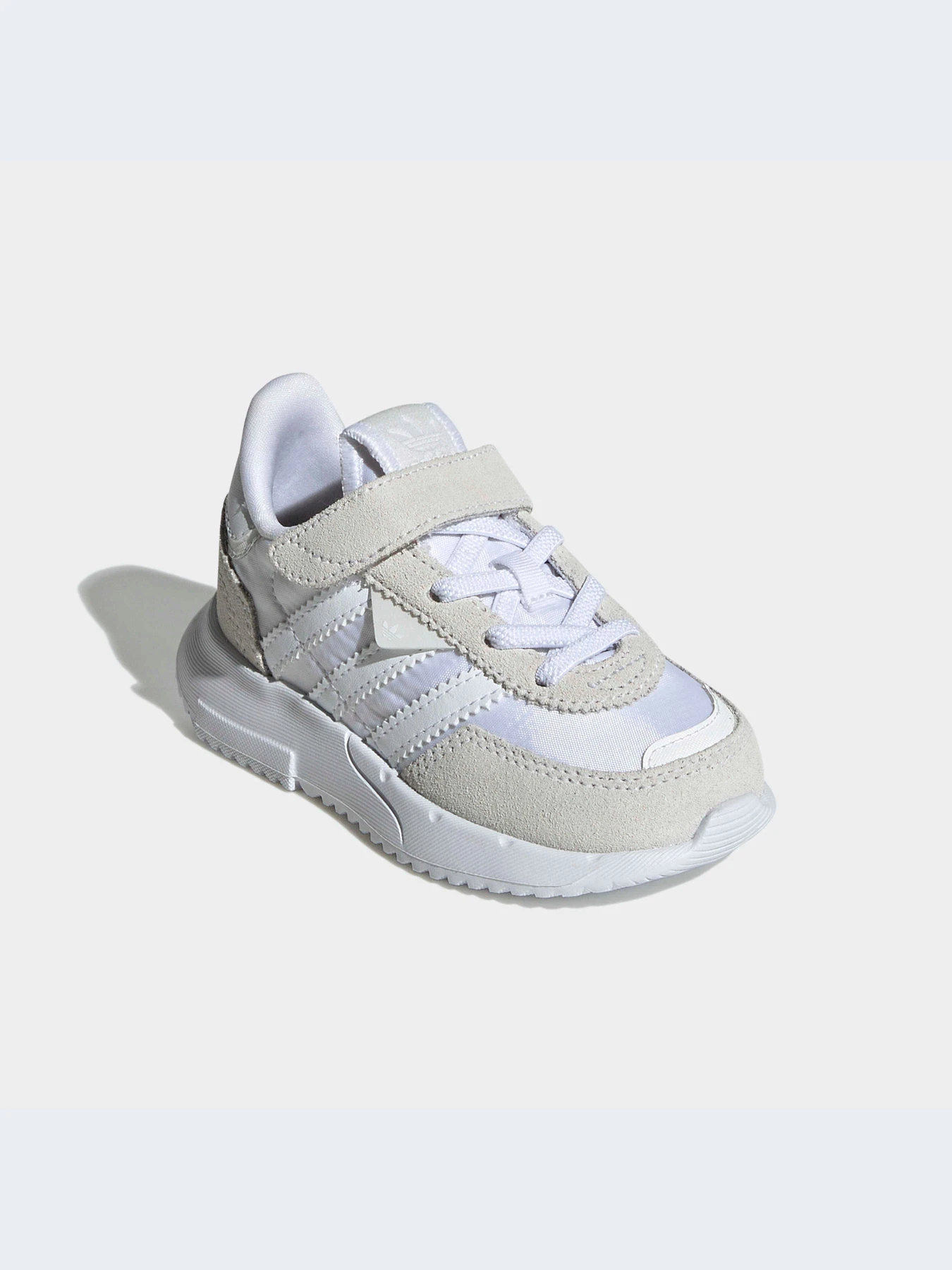 Кроссовки Adidas Retropy модель GX9070 Кроссовки Adidas Retropy модель GX9070 Фото