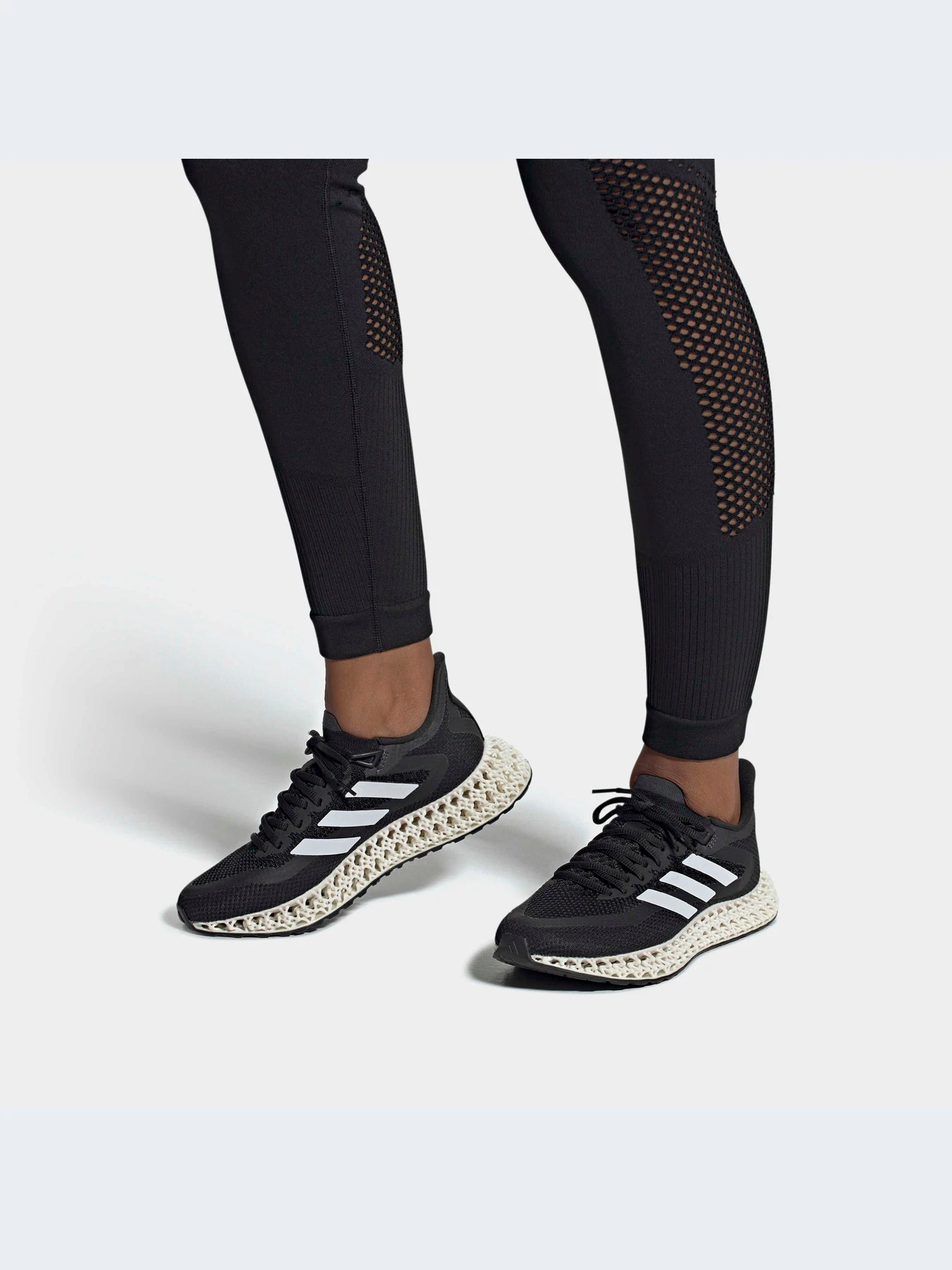 Кроссовки Adidas модель GX9266 Кроссовки Adidas модель GX9266 Фото