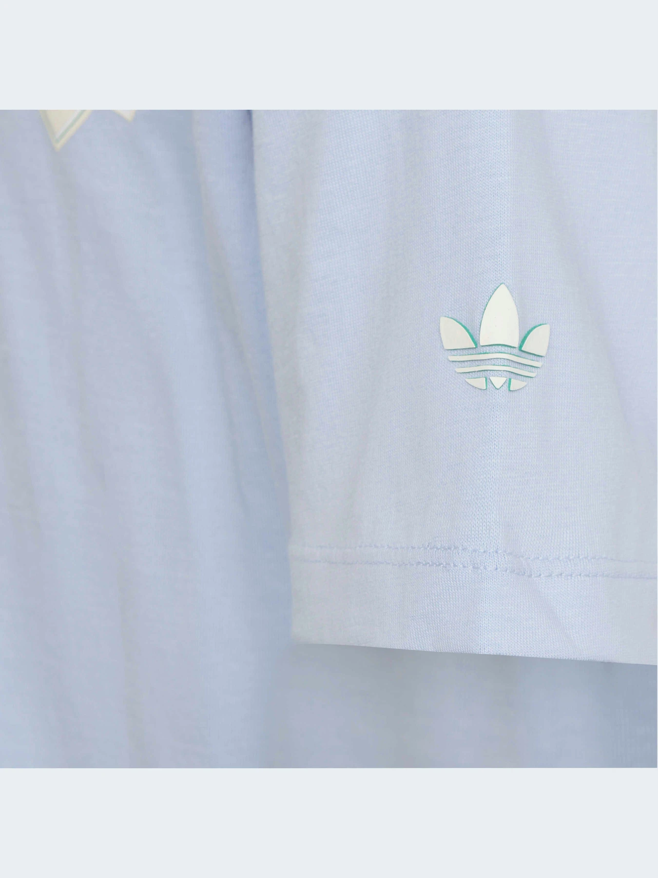 Футболки и поло Adidas Graphics модель IB8457 Фото