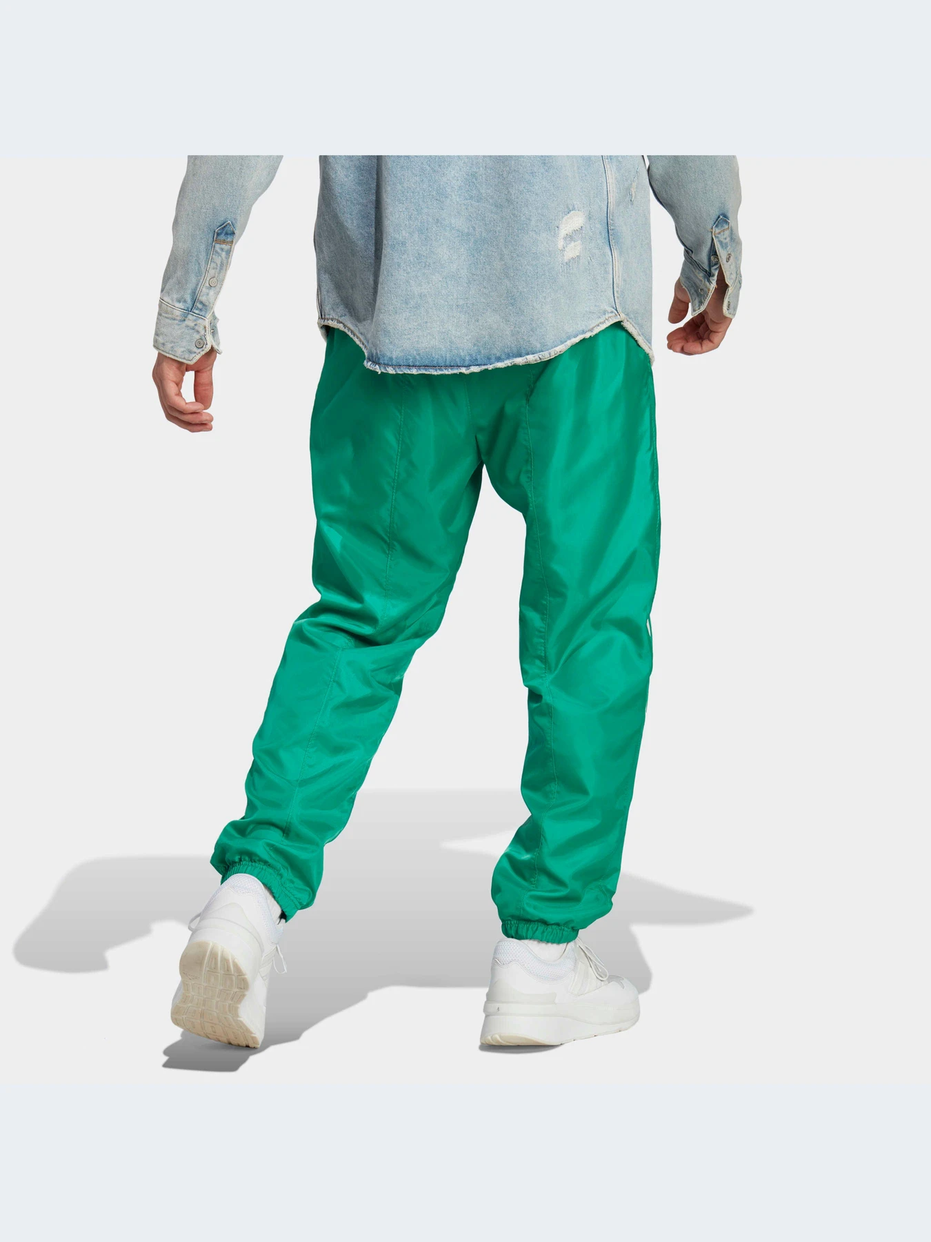 Брюки Adidas модель IC3688 Брюки Adidas модель IC3688 Фото