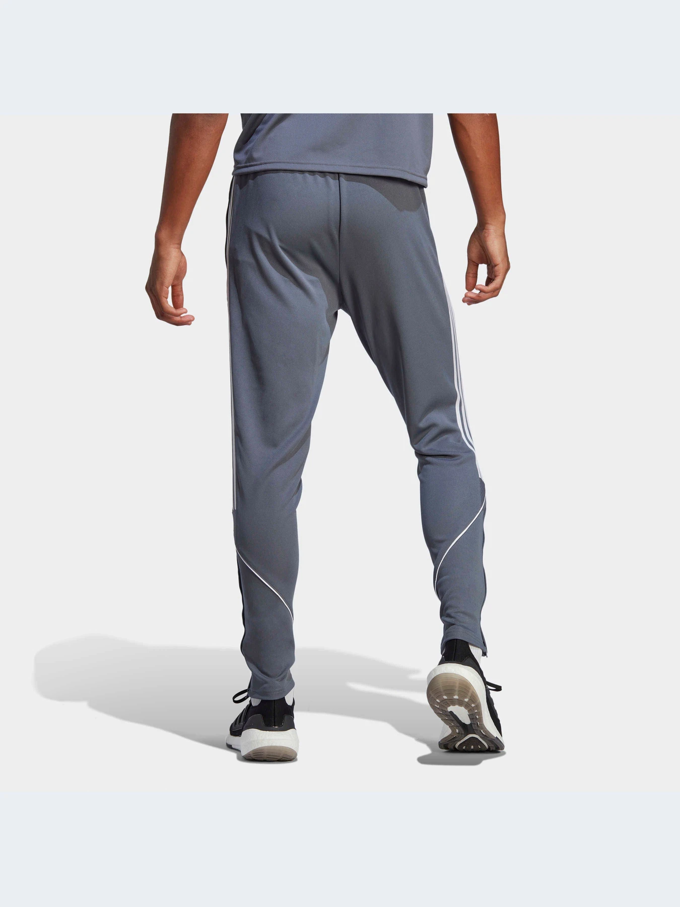 Брюки Adidas Tiro модель IB8478 Брюки Adidas Tiro модель IB8478 Фото