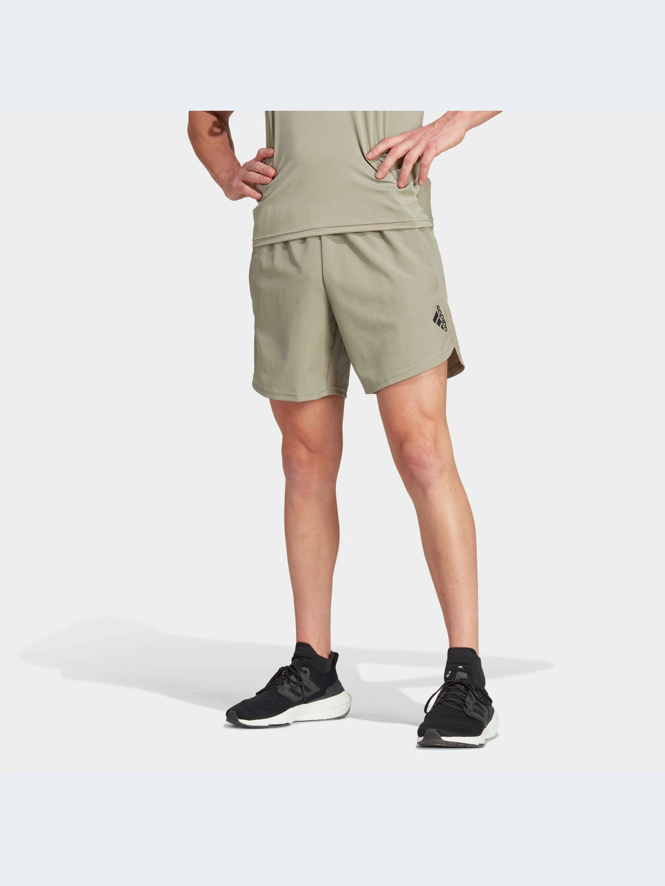 Шорты Adidas модель IC7280 Шорты Adidas модель IC7280 Фото